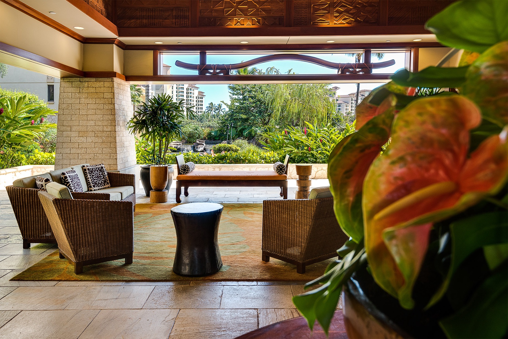 Kapolei Vacation Rentals, Ko Olina Beach Villas B107 - Welcom to the bright open seating area at the resort lobby.
