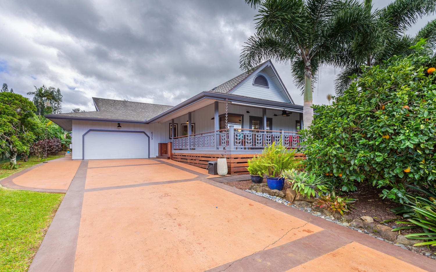Princeville Vacation Rentals, Makana Lei - Front view of the home