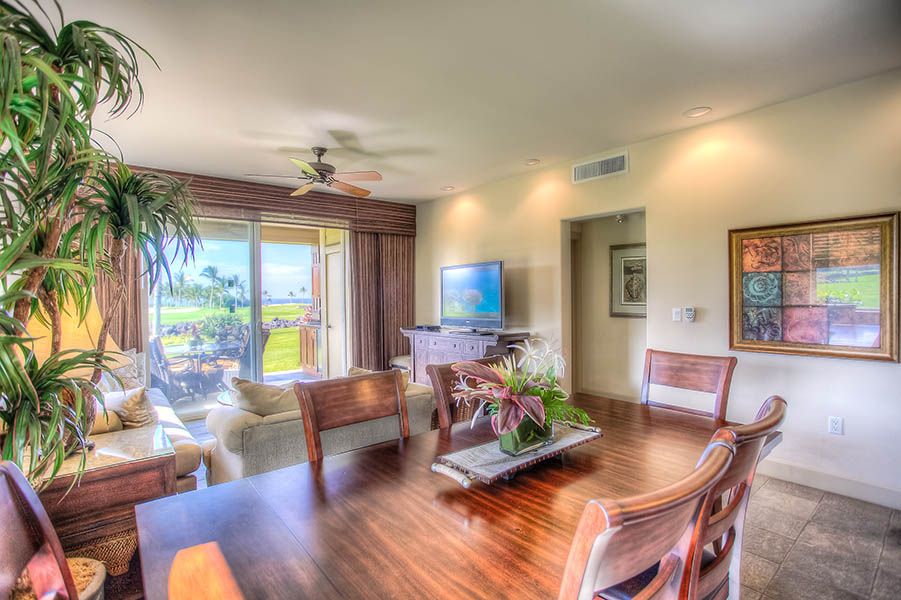 Waikoloa Vacation Rentals, Hali'i Kai 12E - Views of the Ocean/Golf Course/Volcano, while dining for 6pp