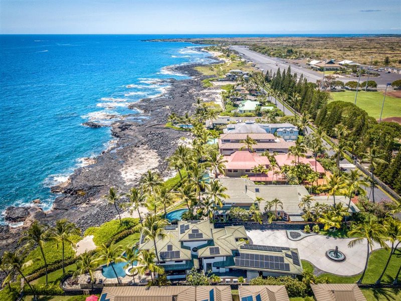 Kailua Kona Vacation Rentals, Blue Water - Zoomed out aerial views