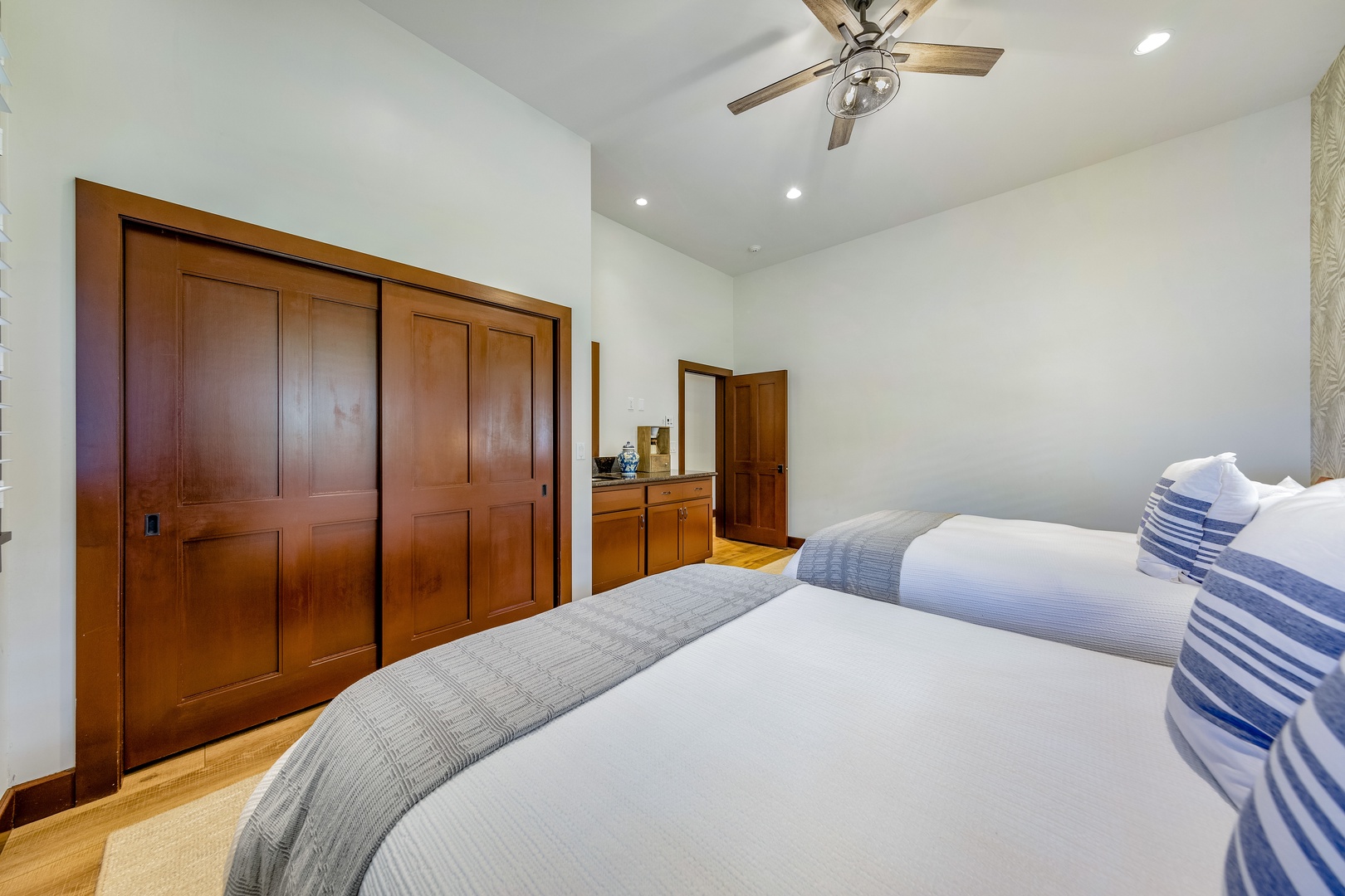 Kailua Kona Vacation Rentals, Kailua Kona Estate** - Plenty of closet space for guests in the fourth bedroom.