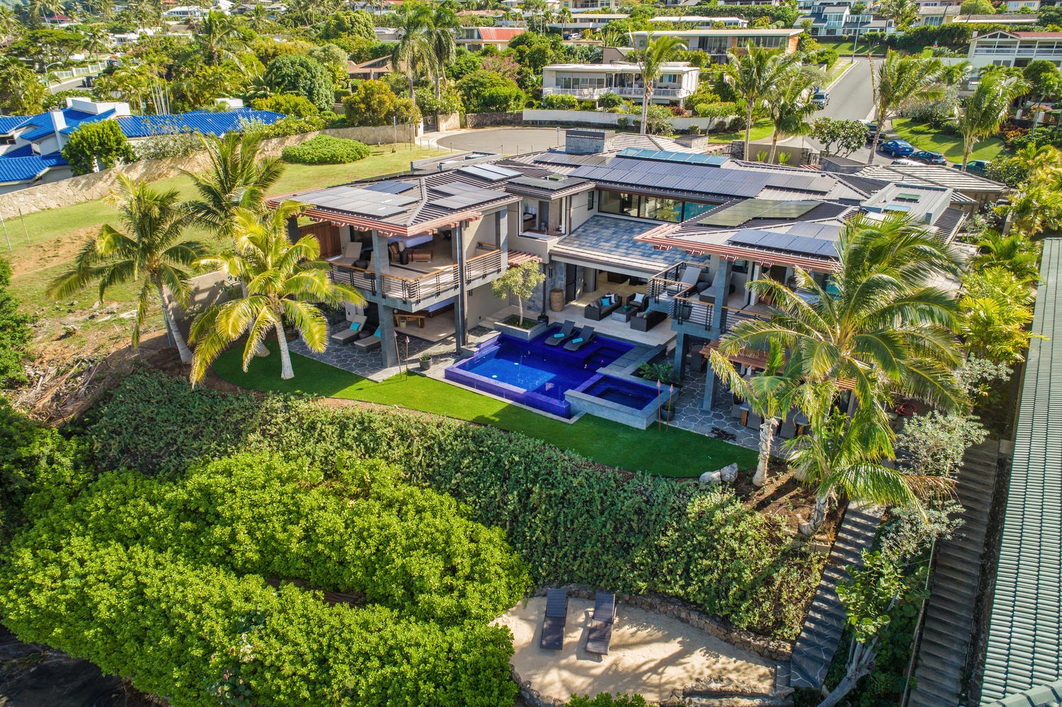 Honolulu Vacation Rentals, Ocean House - Aerial shot of Ocean House