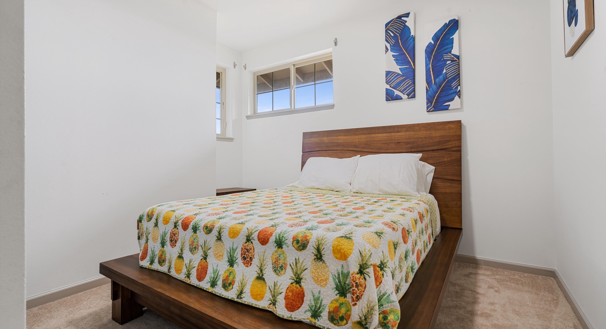 Waianae Vacation Rentals, Makaha Cottages Mauna Olu #76 - 3 - Guest bedroom with a queen size bed