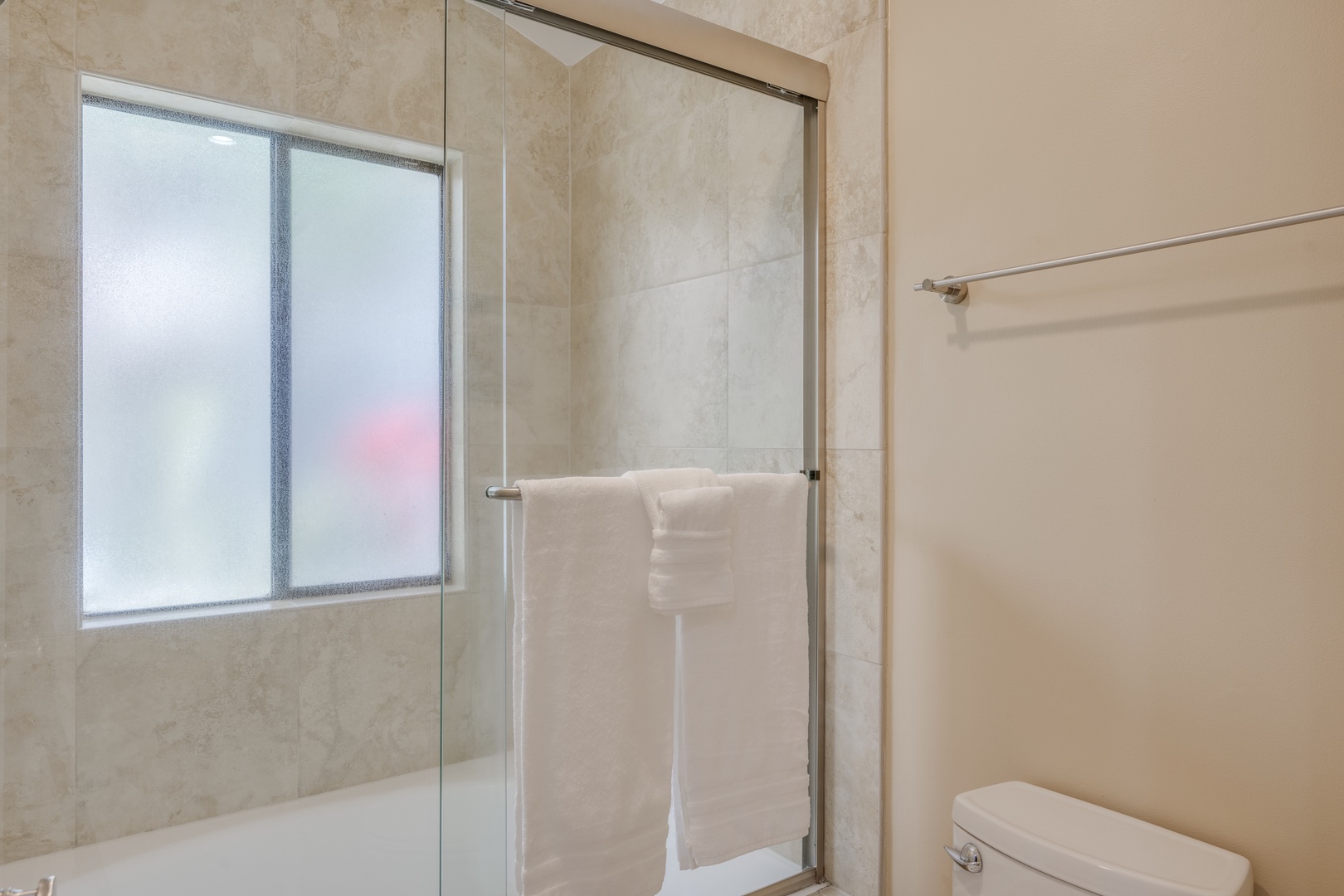 Lahaina Vacation Rentals, Kapalua Golf Villas 14P1-2 - A soaking tub with tile surround invites you to relax after a day of exploring Maui’s beauty.