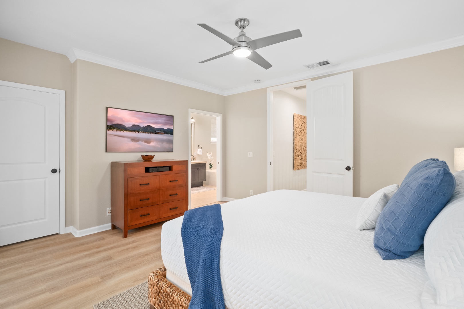 Princeville Vacation Rentals, Hale Kaua'i - Unwind in comfort with plush bedding, a spacious layout, and a calming atmosphere.