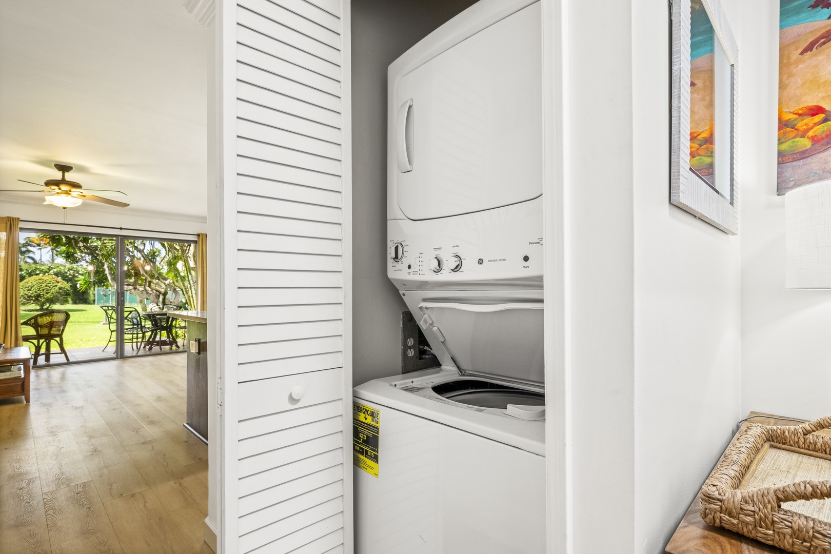 Kihei Vacation Rentals, Koa Resort 1B - In-unit washer and dryer in the hall, so fresh beach towels are ready for the next day