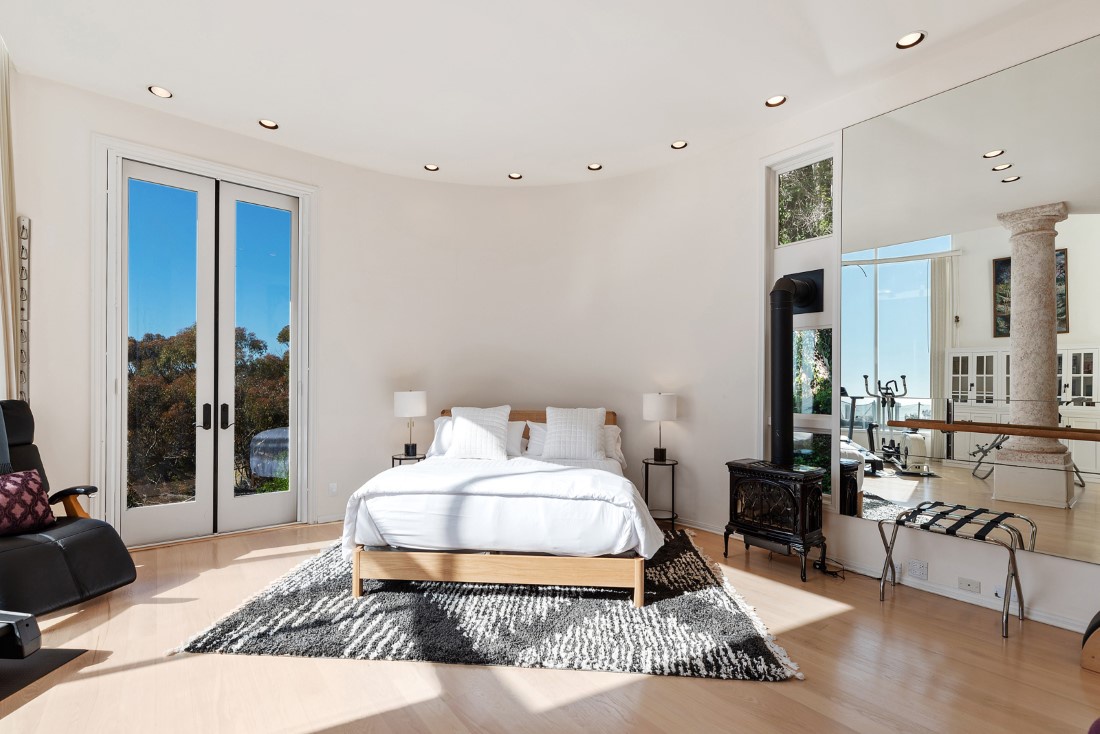 La Jolla Vacation Rentals, Sunset Villa I - Guest bedroom