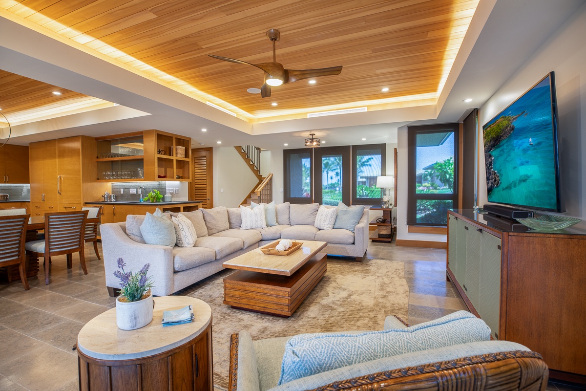 Kamuela Vacation Rentals, Laule'a at the Mauna Lani Resort #11 - Luxury home with expansive and open concept floorplan