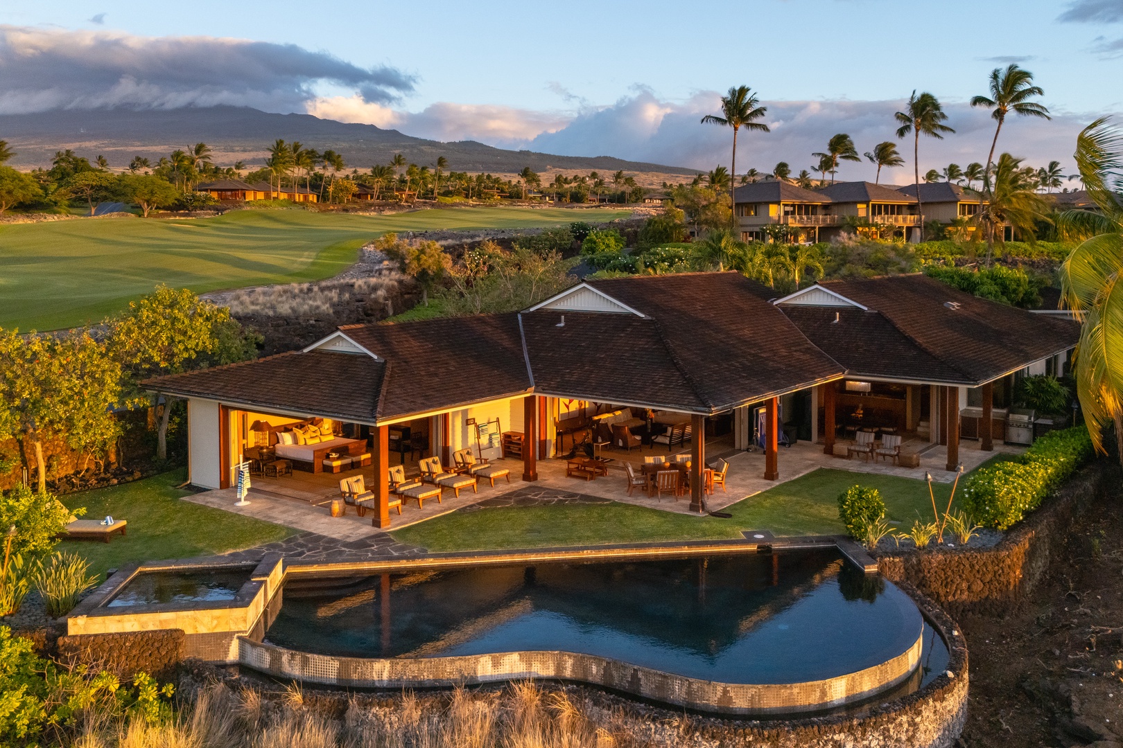 Kailua Kona Vacation Rentals, 4BD Ke Alaula Estate (124) at Hualalai Resort - 