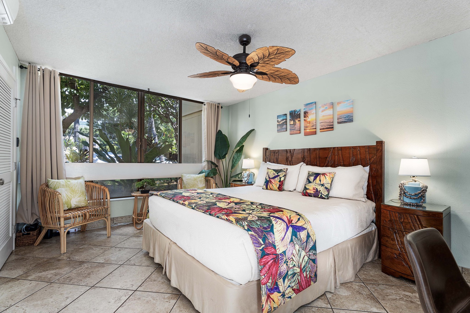 Kailua Kona Vacation Rentals, Keauhou Kona Surf & Racquet 1104 - Inviting second guest suite with expansive glass walls, bringing stunning outdoor views right to your bedside.