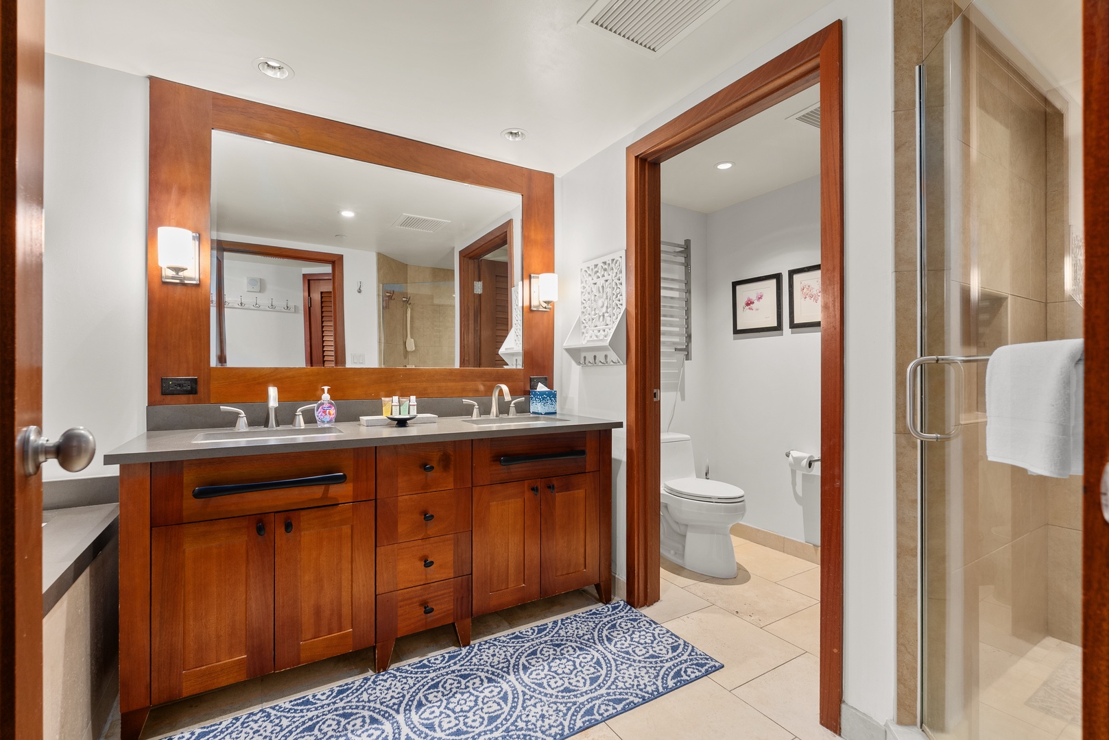 Share the bathroom space and still make it out the door on time.