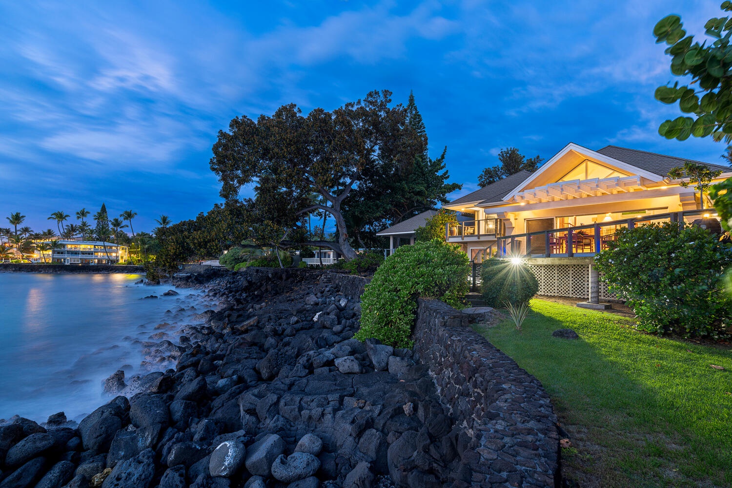 Kailua-Kona Vacation Rentals, Hale Kope Kai - Private oceanfront setting carved into the lava rock—where waves and palms meet tranquility.