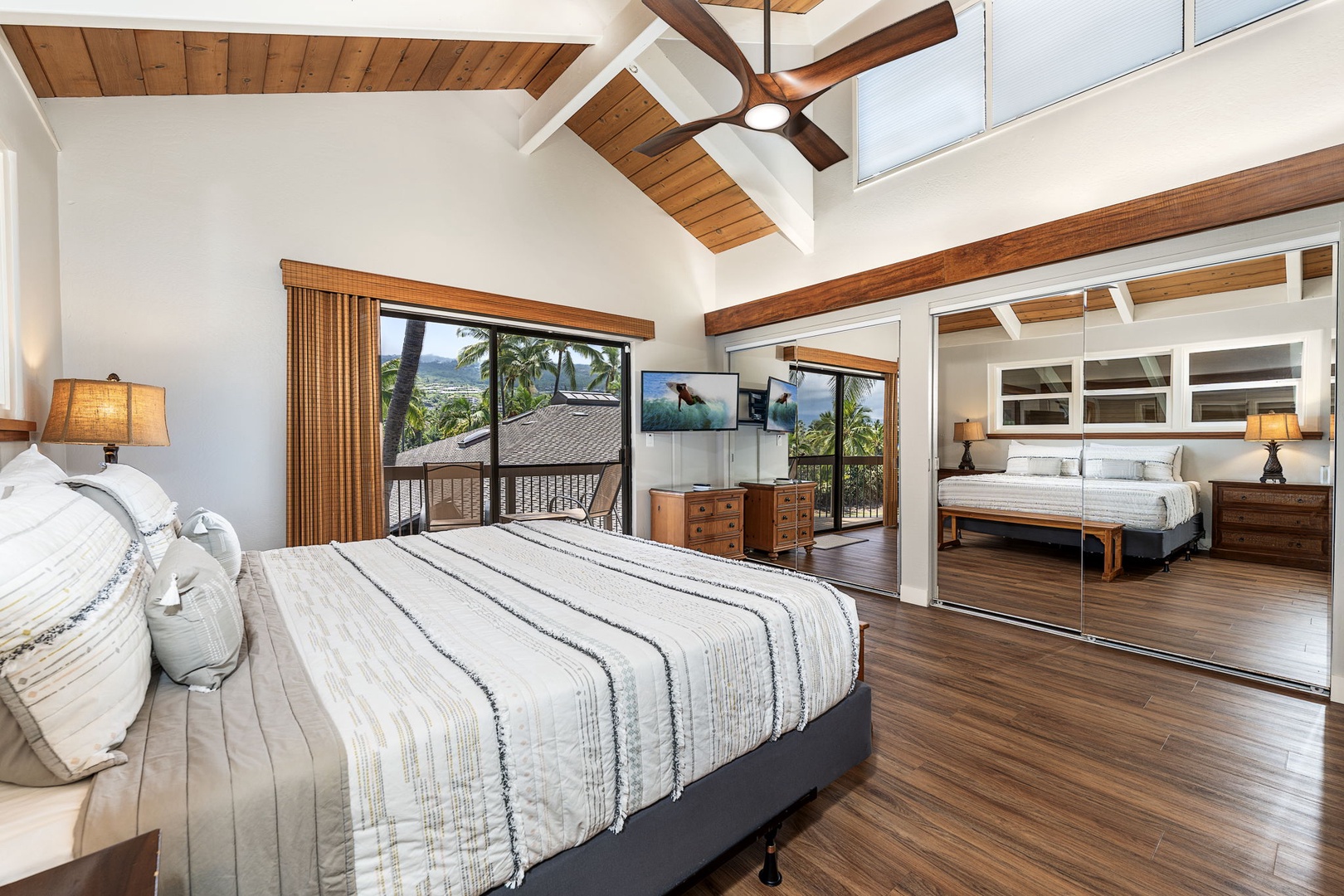 Kailua Kona Vacation Rentals, Kanaloa at Kona 1606 - Primary bedroom is spacious with private Lanai!