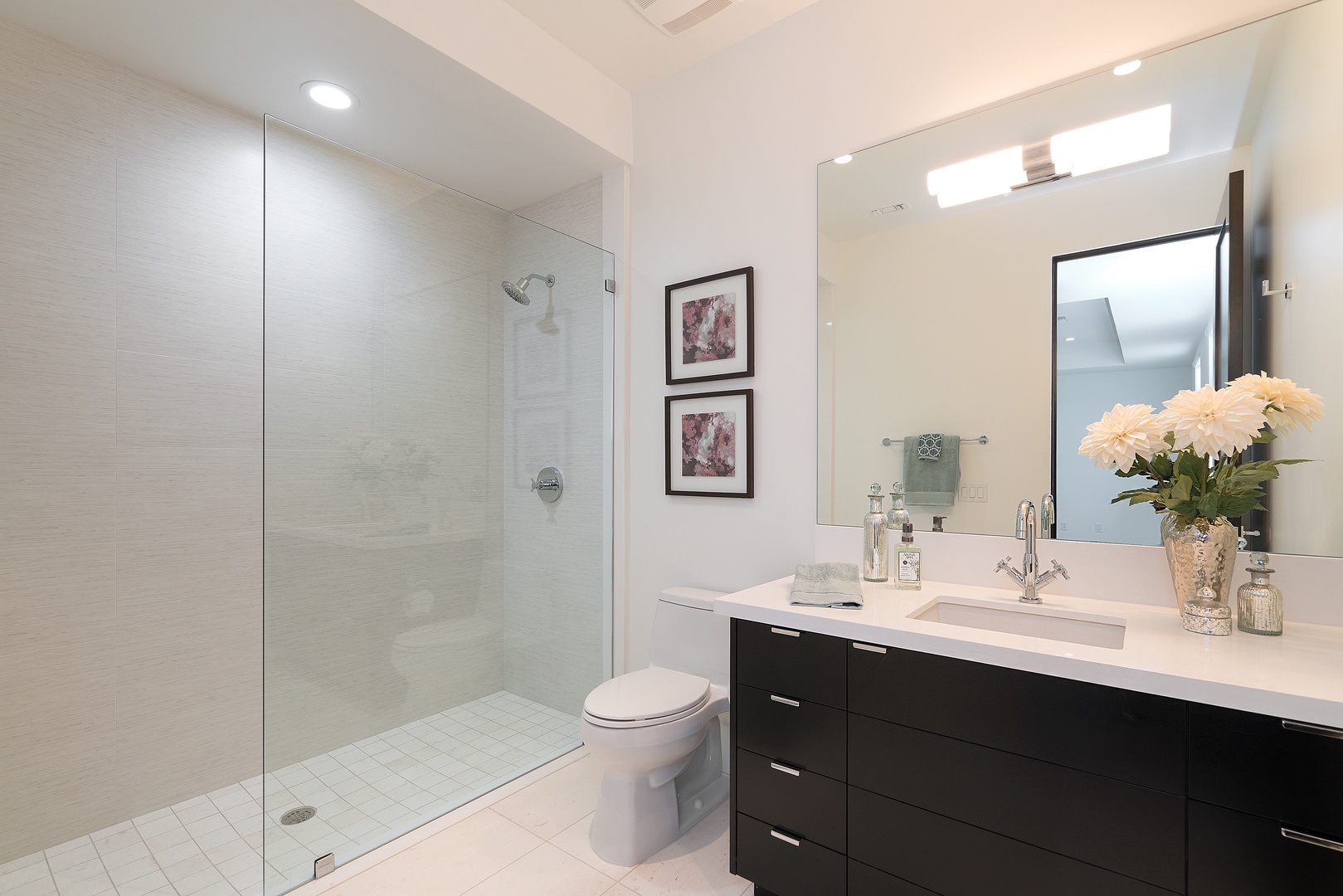 Honolulu Vacation Rentals, Diamond Head Grandeur - The bedroom three ensuite features a walk-in glass shower, offering a refreshing start to your island adventures.