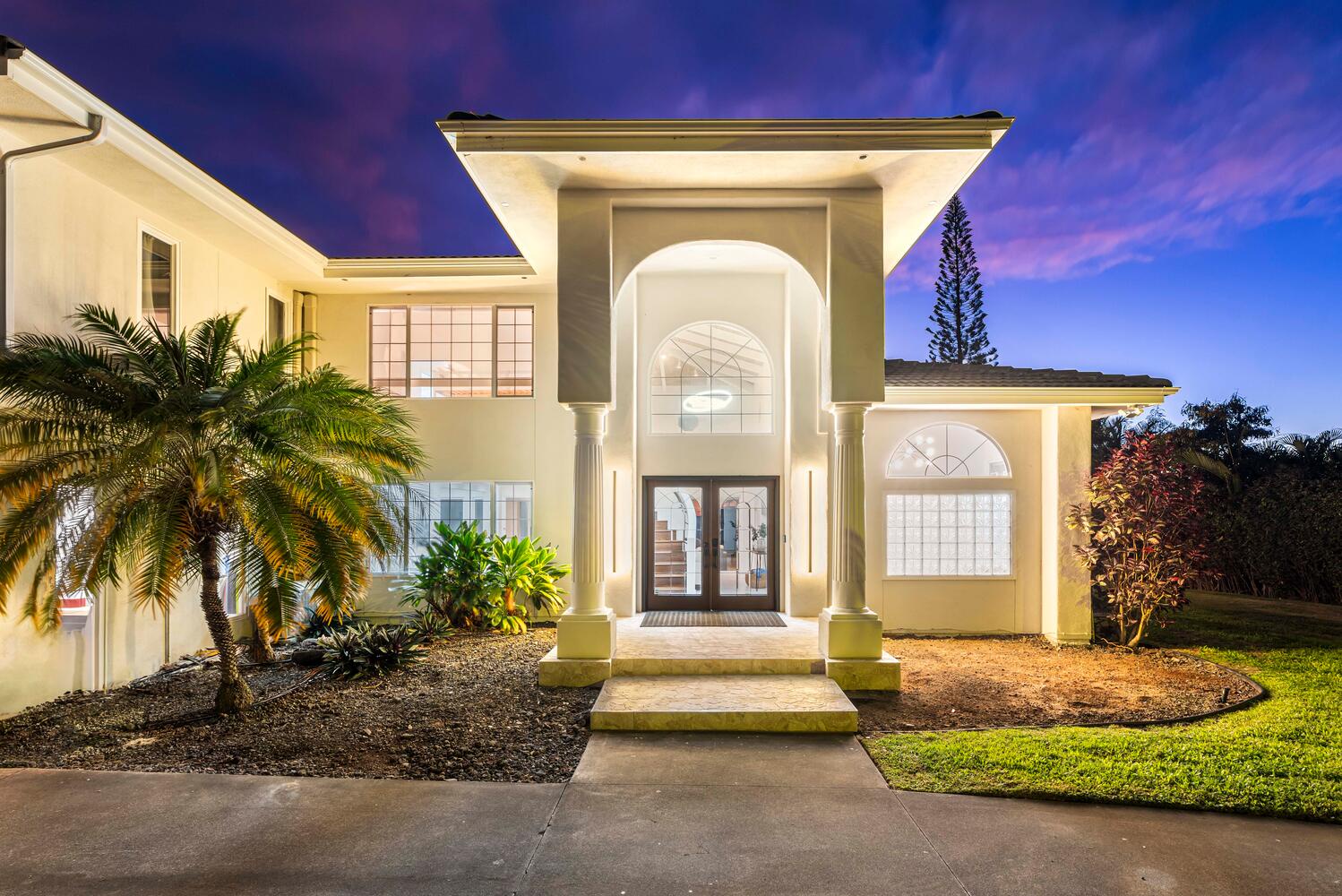 Kailua Kona Vacation Rentals, Ho'okipa Hale - Welcome to your home away from home—Ho‘okipa Hale invites you in with warmth and aloha.