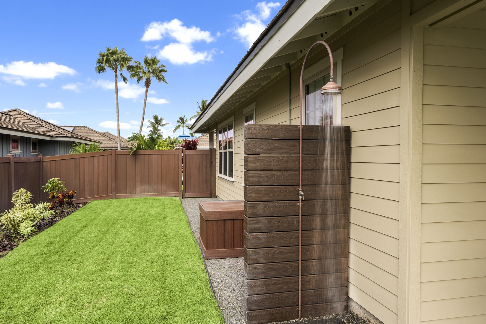 Kailua-Kona Vacation Rentals, Holua Kai #8 - Outdoor Shower