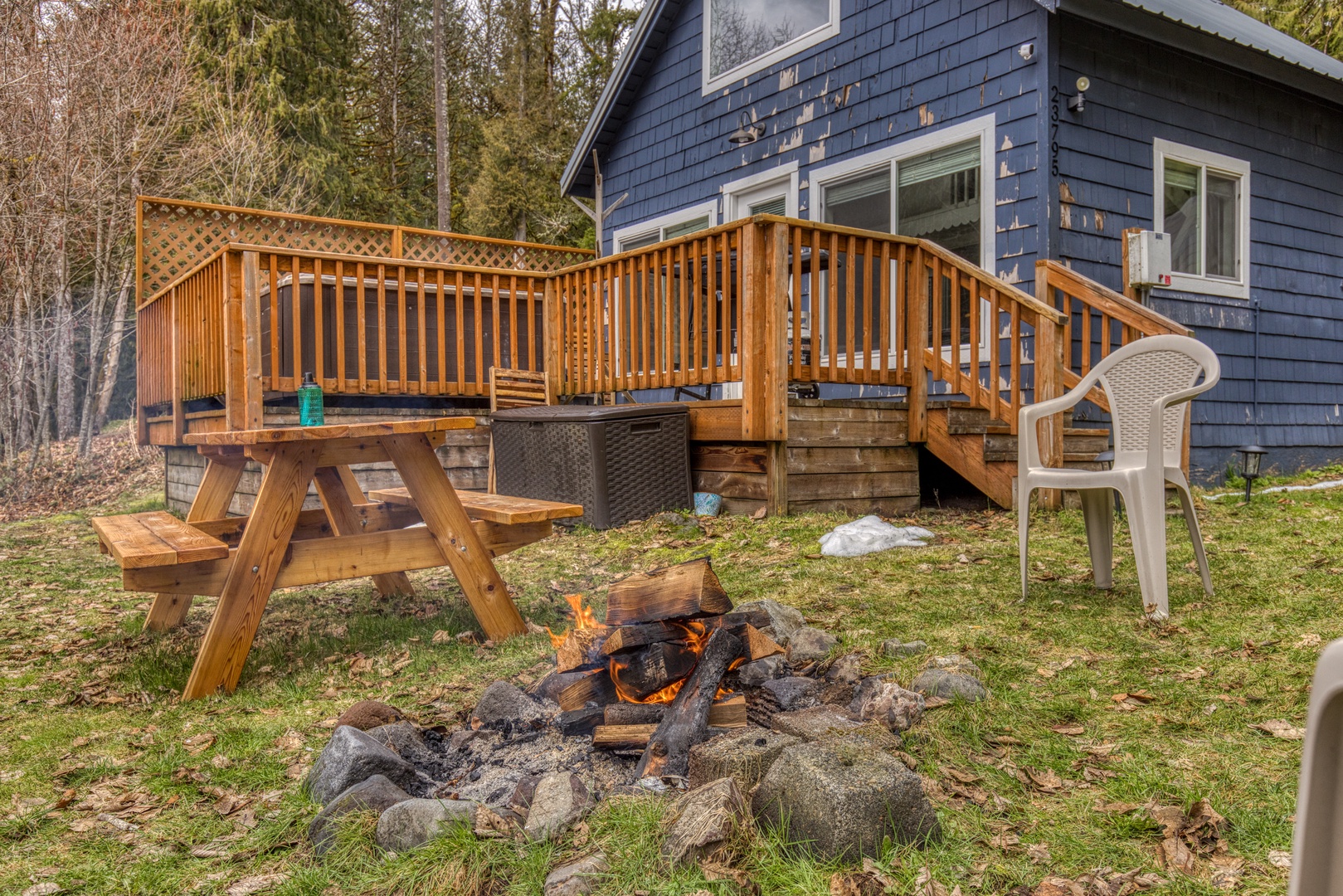 Rhododendron Vacation Rentals, Riverbend Cabin #2 - Spacious back deck with fire/pit