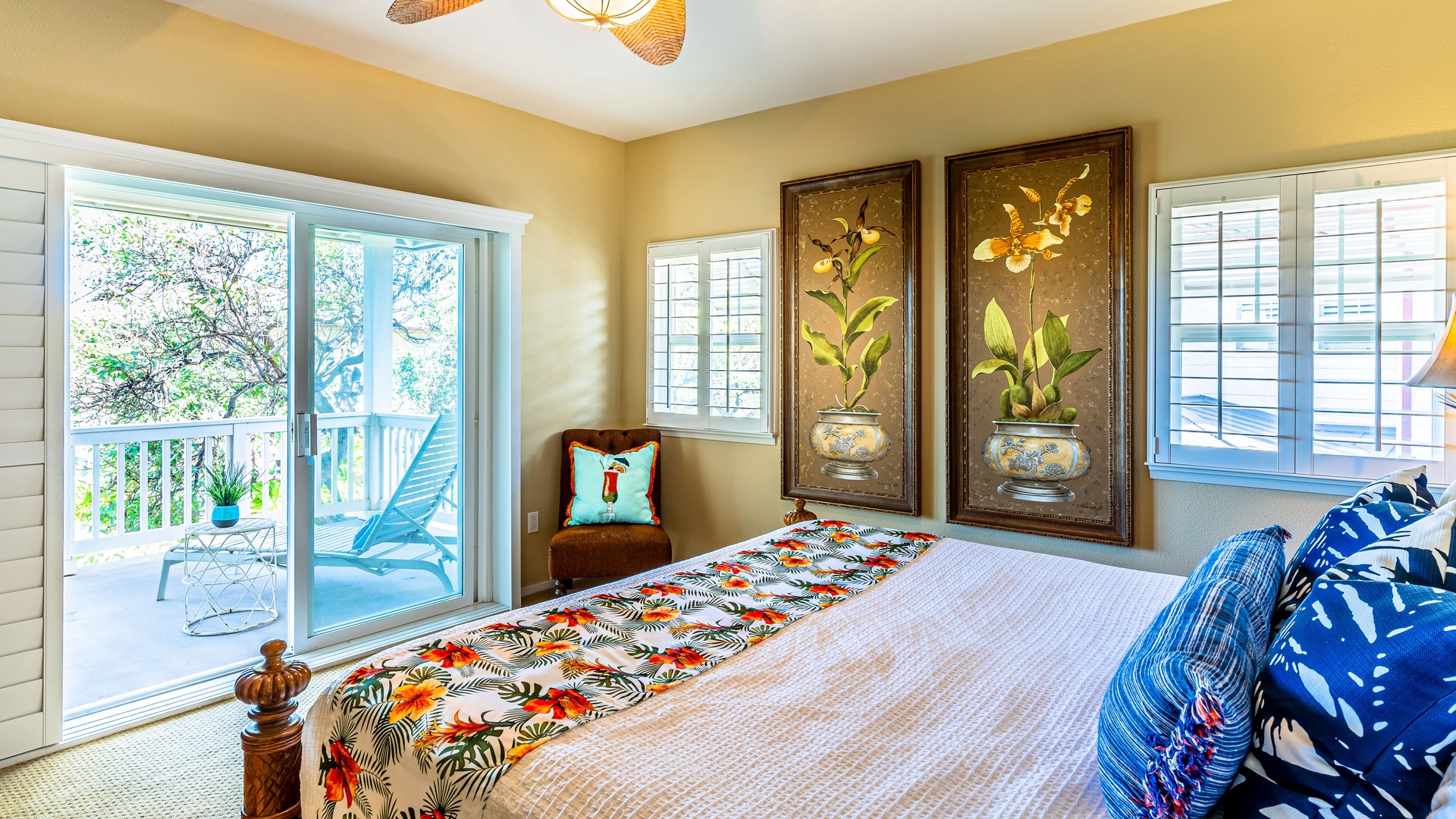 Kapolei Vacation Rentals, Coconut Plantation 1174-2 - The primary guest bedroom upstairs with access to the lanai.