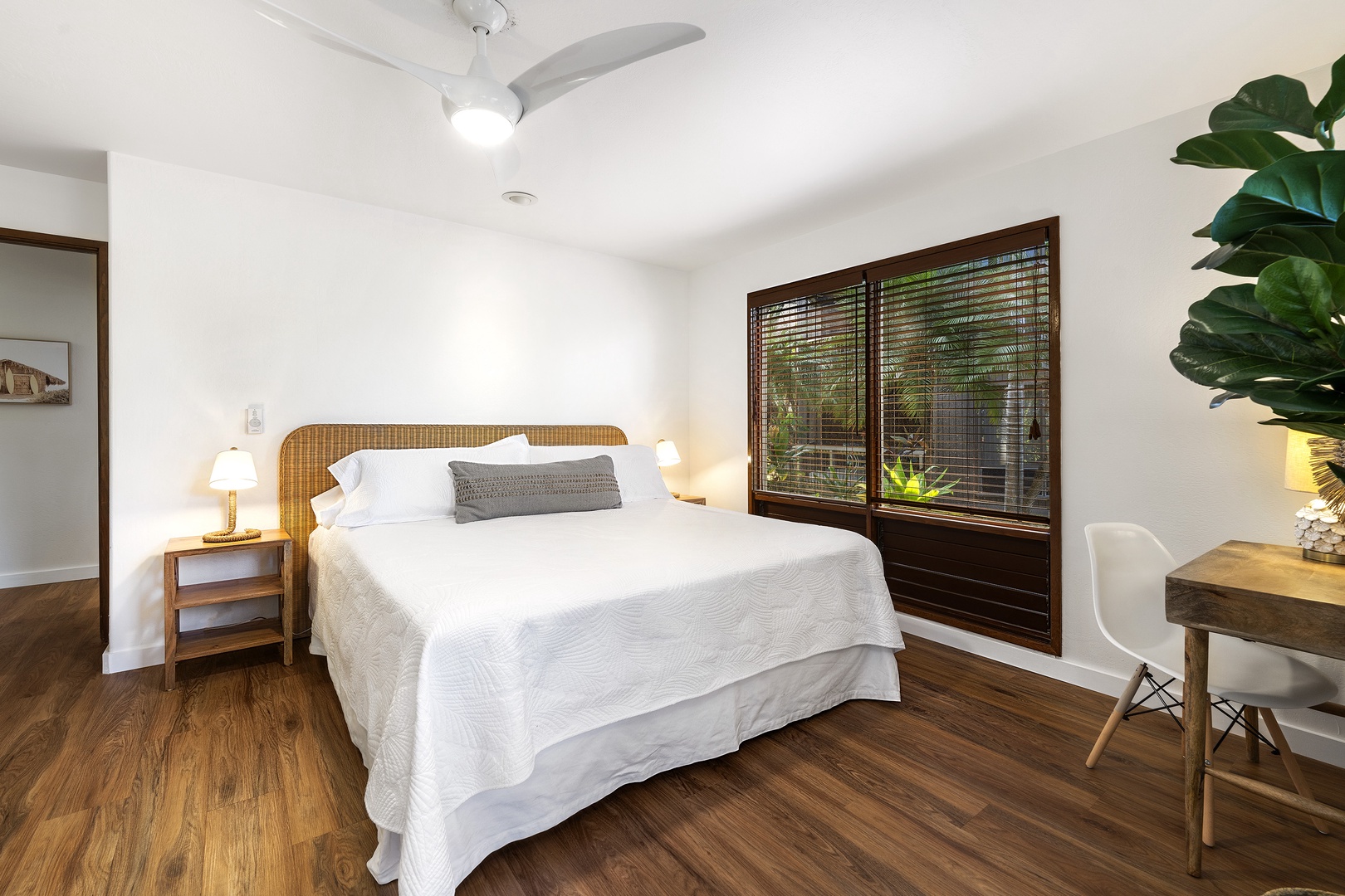 Kailua Kona Vacation Rentals, Kanaloa at Kona 1302 - King bed, walk in closet, ensuite and private Lanai