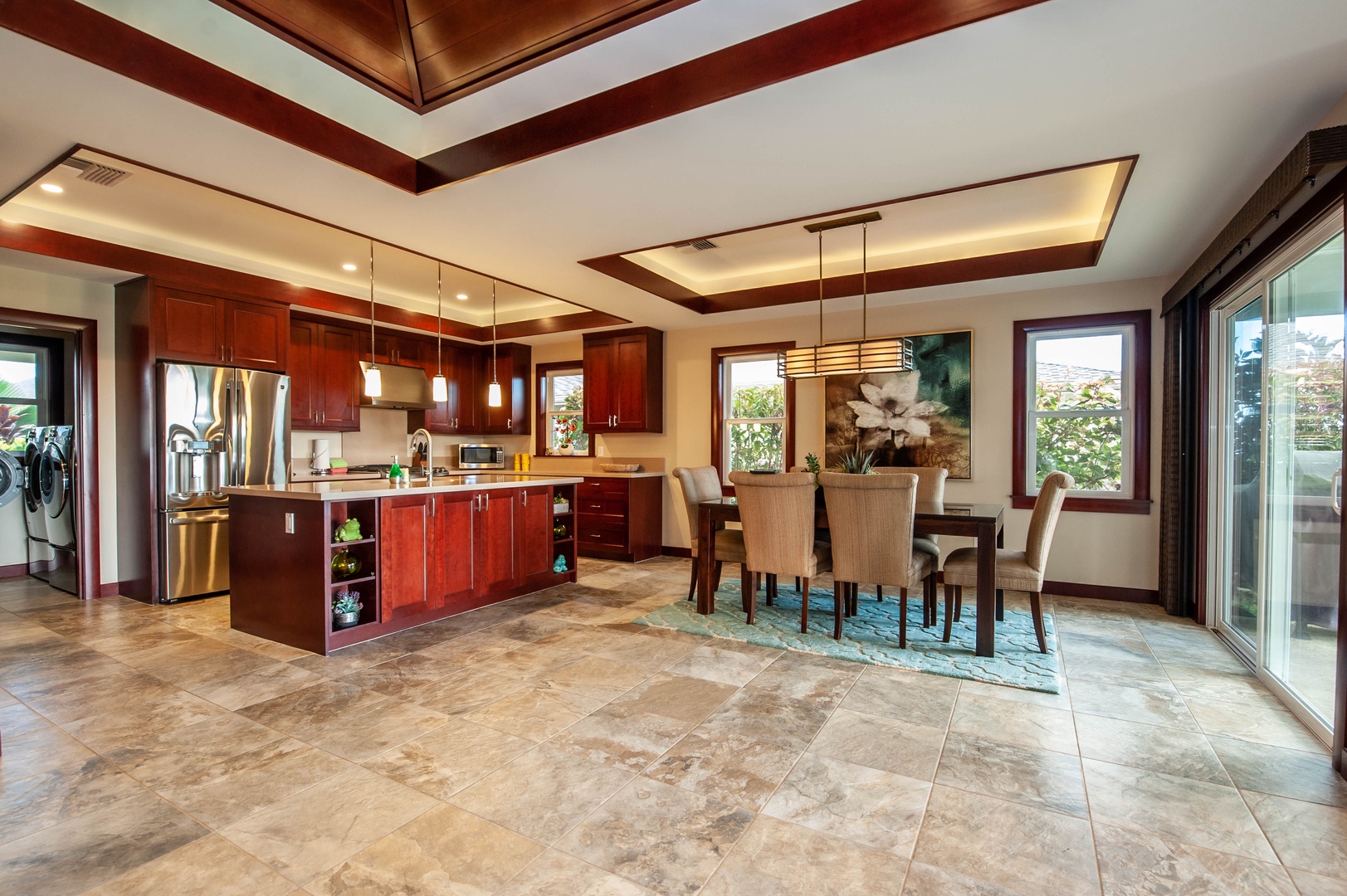 Koloa Vacation Rentals, Kiahuna Lani at Poipu - Large and spacious kitchen and dining