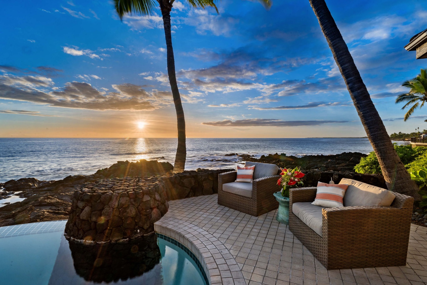 Kailua Kona Vacation Rentals, Ali'i Point #9 - Lounge the day away!