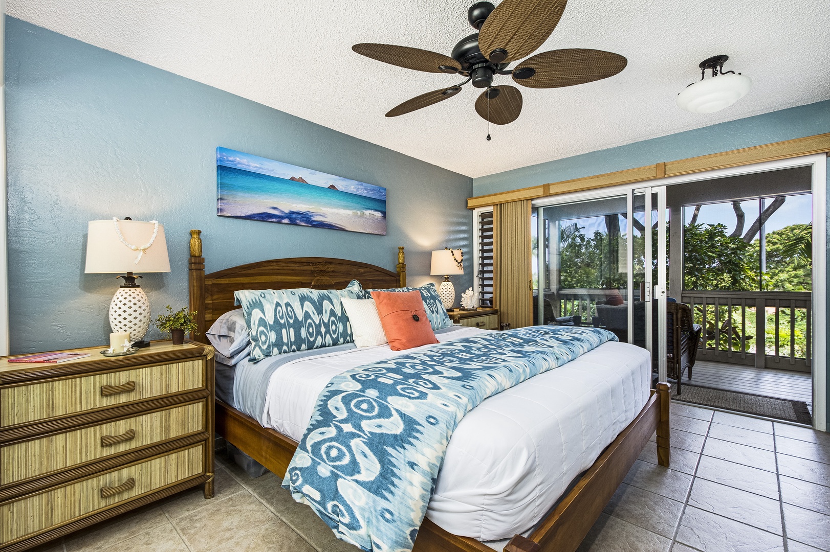 Kailua Kona Vacation Rentals, Keauhou Resort 104 - Primary bedroom equipped with King Bed