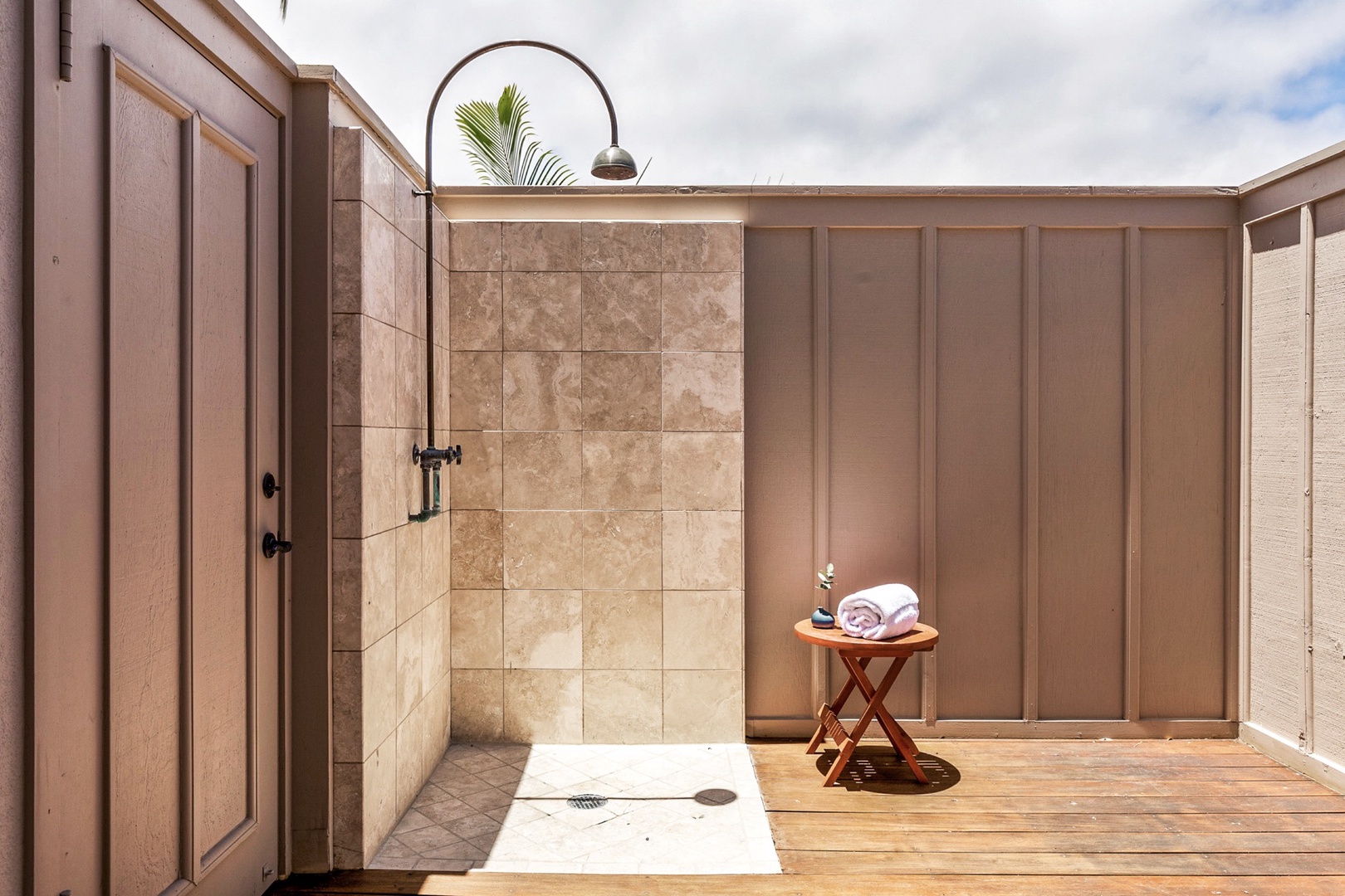 Kailua Kona Vacation Rentals, 3BD Ka'Ulu Villa (131C) at Hualalai Resort - Outdoor shower garden - a tropical treat!