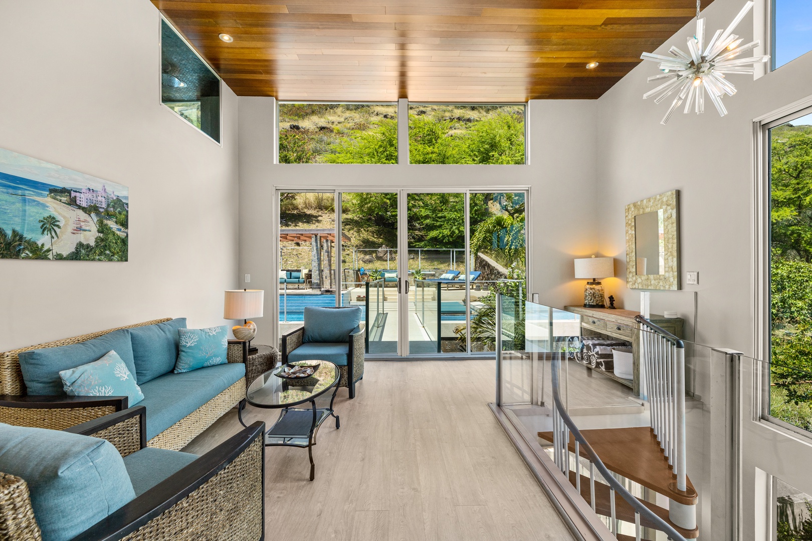 Honolulu Vacation Rentals, Villa Luana - Additional seating area at the top of the spiral stairs, opening to the pool.