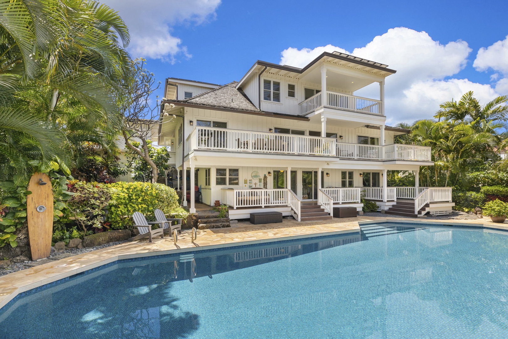 Honolulu Vacation Rentals, Hale Le'ahi - Let the crystal clear pool sooth your soul