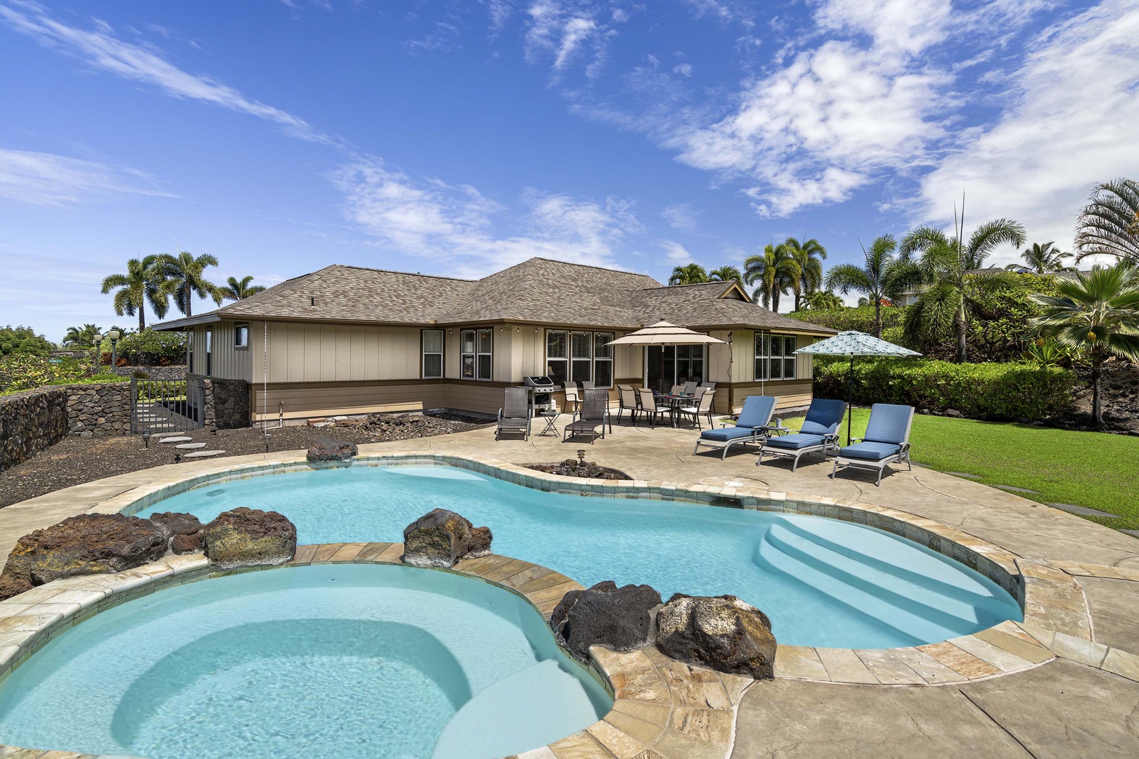 Kailua Kona Vacation Rentals, Kahakai Estates Hale - Step into luxury: from pristine pools to lavish lounges, every amenity awaits in our estate.