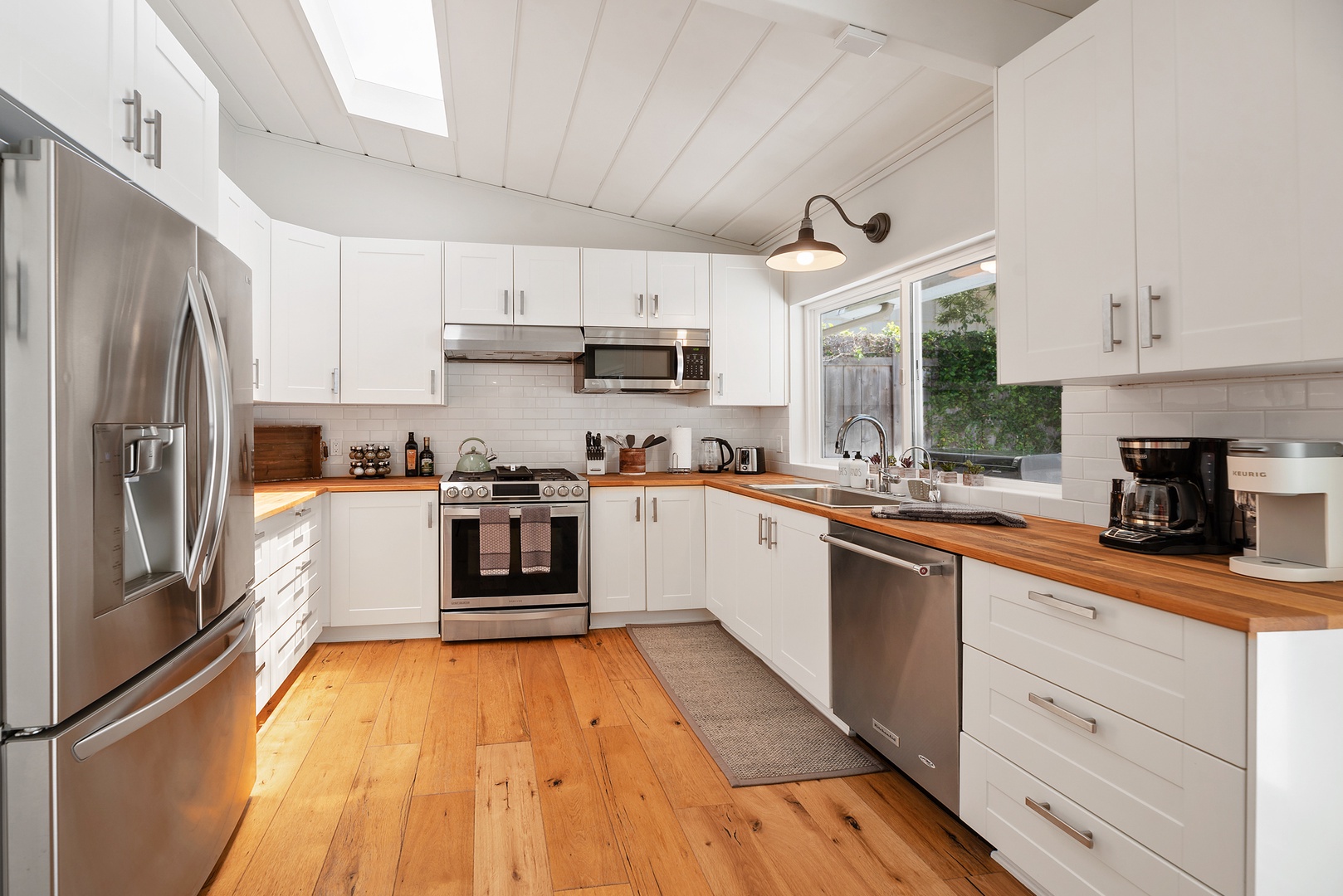 Del Mar Vacation Rentals, Del Mar Zuni Delight - Beautiful kitchen fully equipped
