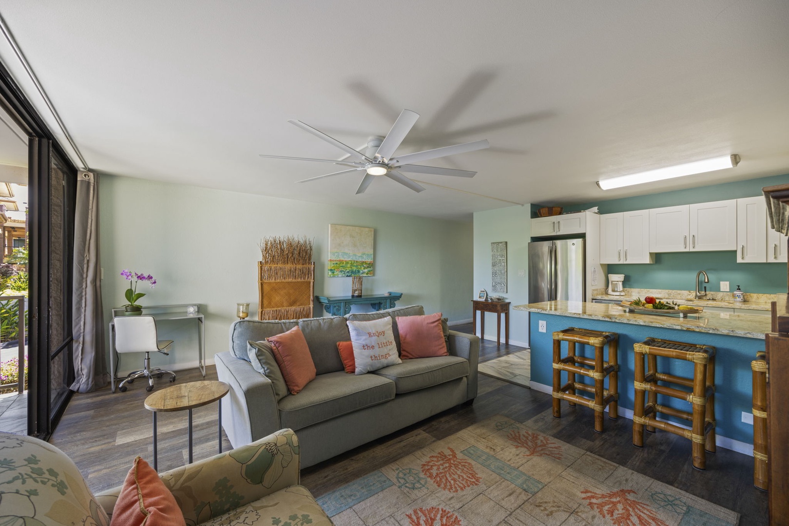 Kihei Vacation Rentals, Kihei Alii Kai C206 - A tucked-in desk by the window keeps the work morning short and the rest of the day yours.