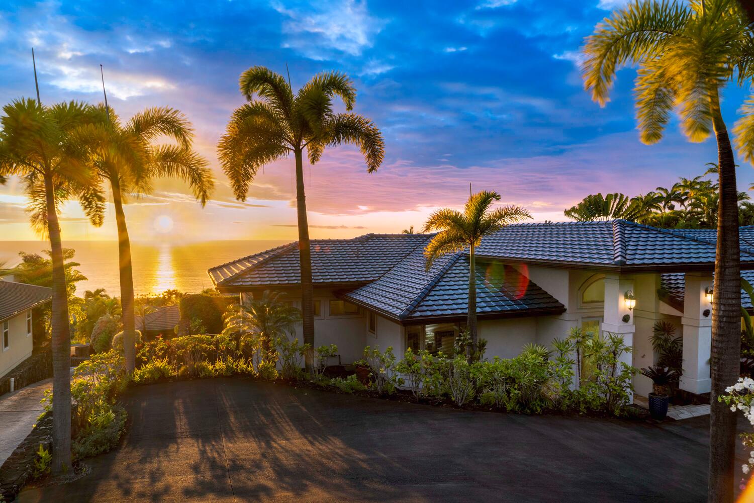 Kailua Kona Vacation Rentals, Blue Hawaii - 