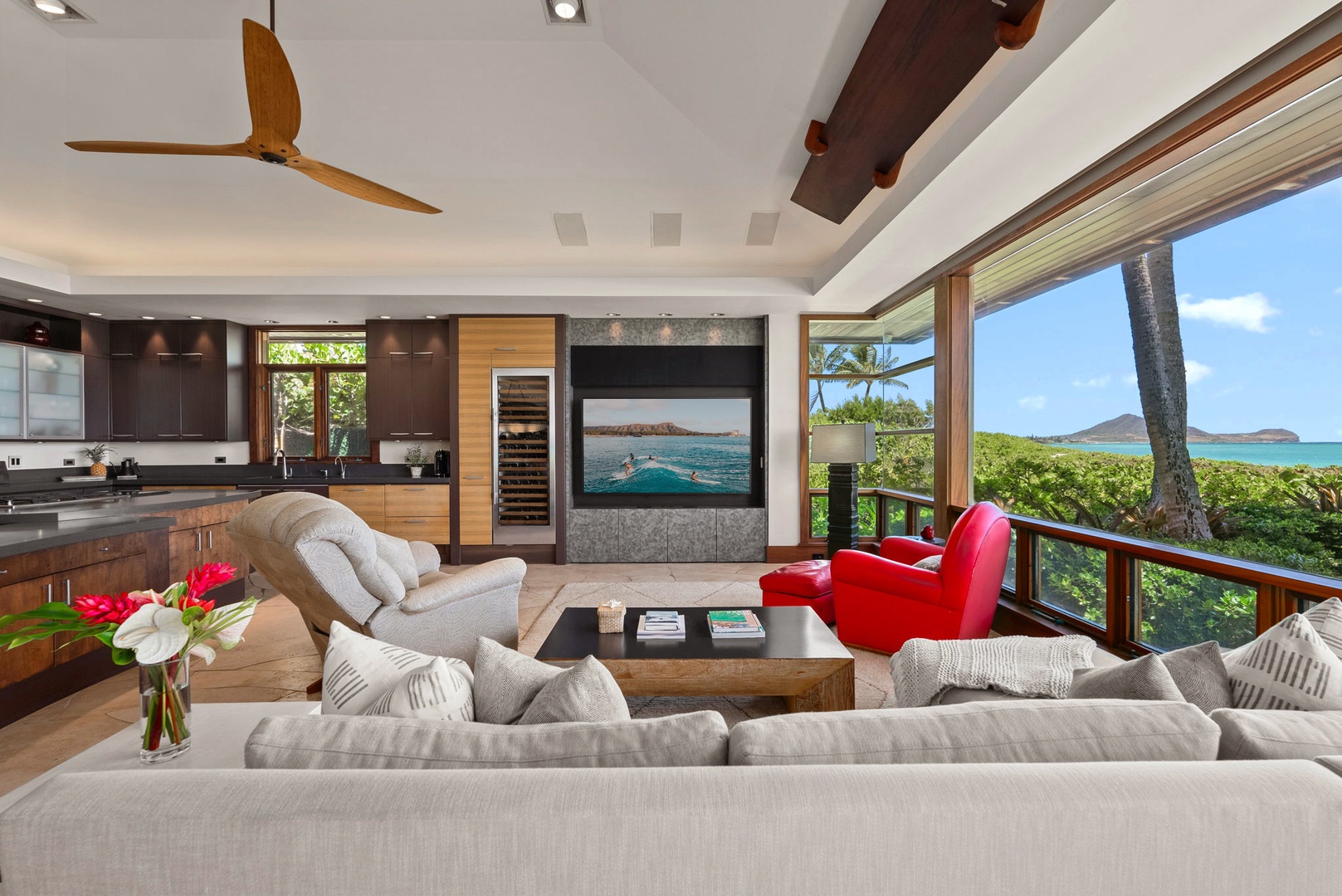 Kailua Vacation Rentals, Kailua Sands - Family room with large TV and plush seating.