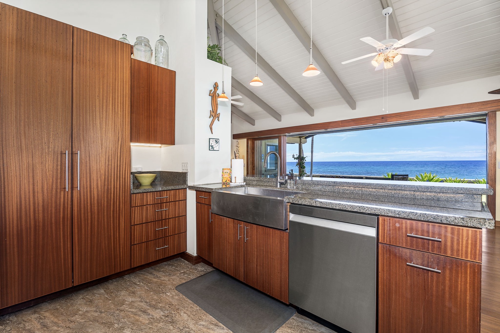 Kamuela Vacation Rentals, Island Time Retreat - Do the dishes with an ocean view framed out the window above the sink.
