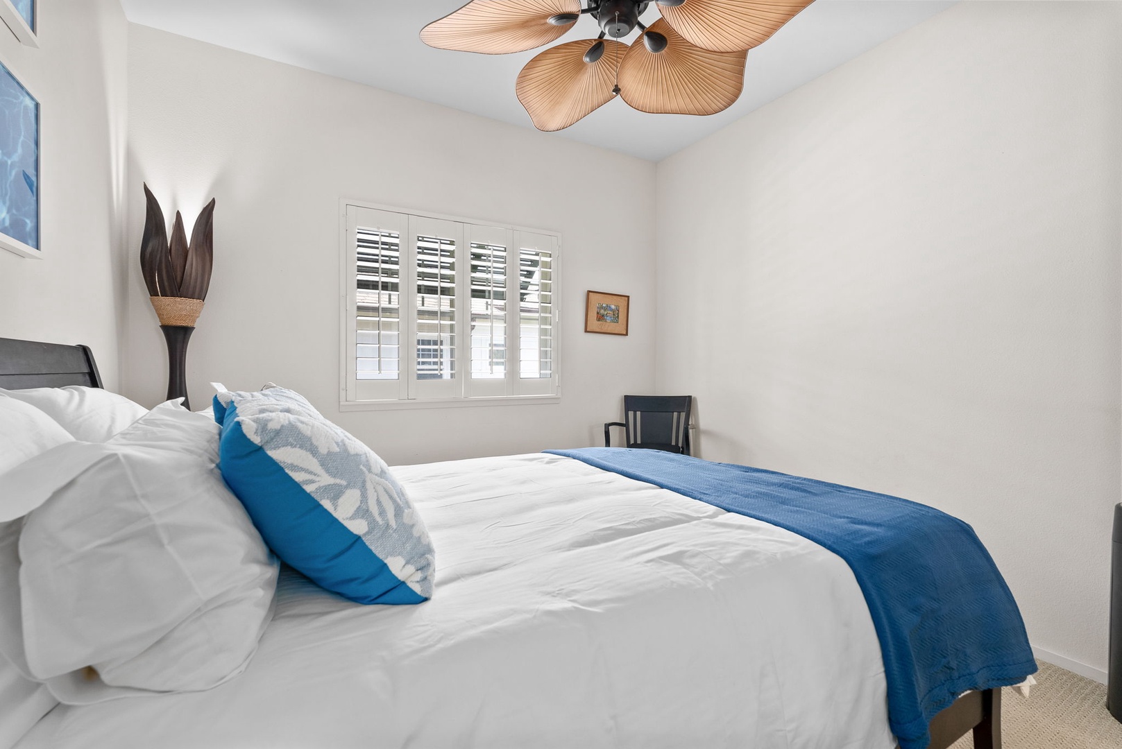 Kapolei Vacation Rentals, Coconut Plantation 1080-4 - Blue linens and shutters that close down to real dark for sleeping in.
