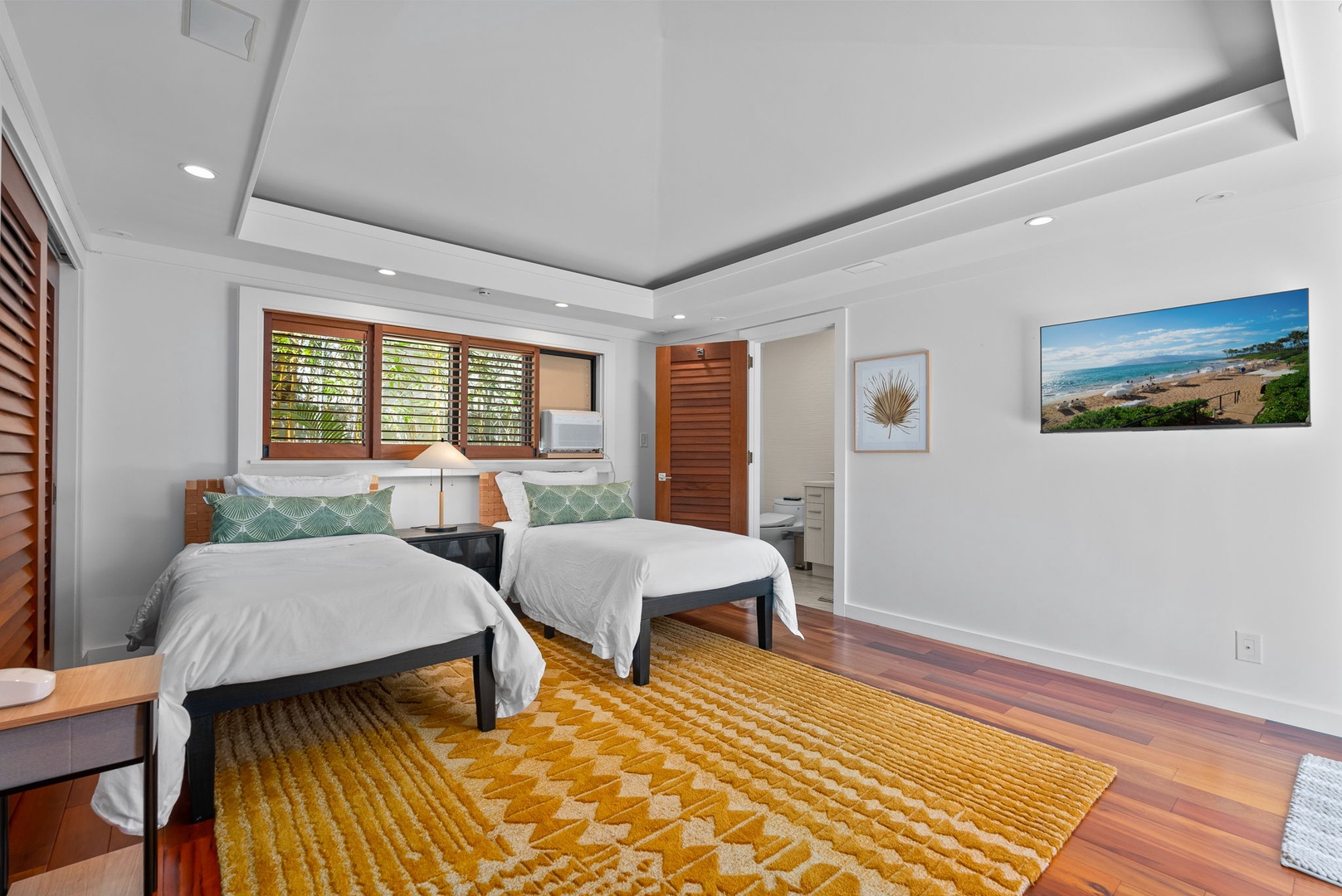 Honolulu Vacation Rentals, The Lagoon House 3BR - Large windows bring nature inside in this guest bedroom.