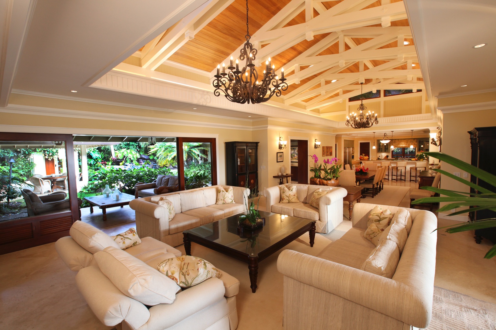 Kailua Vacation Rentals, Paradise Pointe Estates* - Living Room