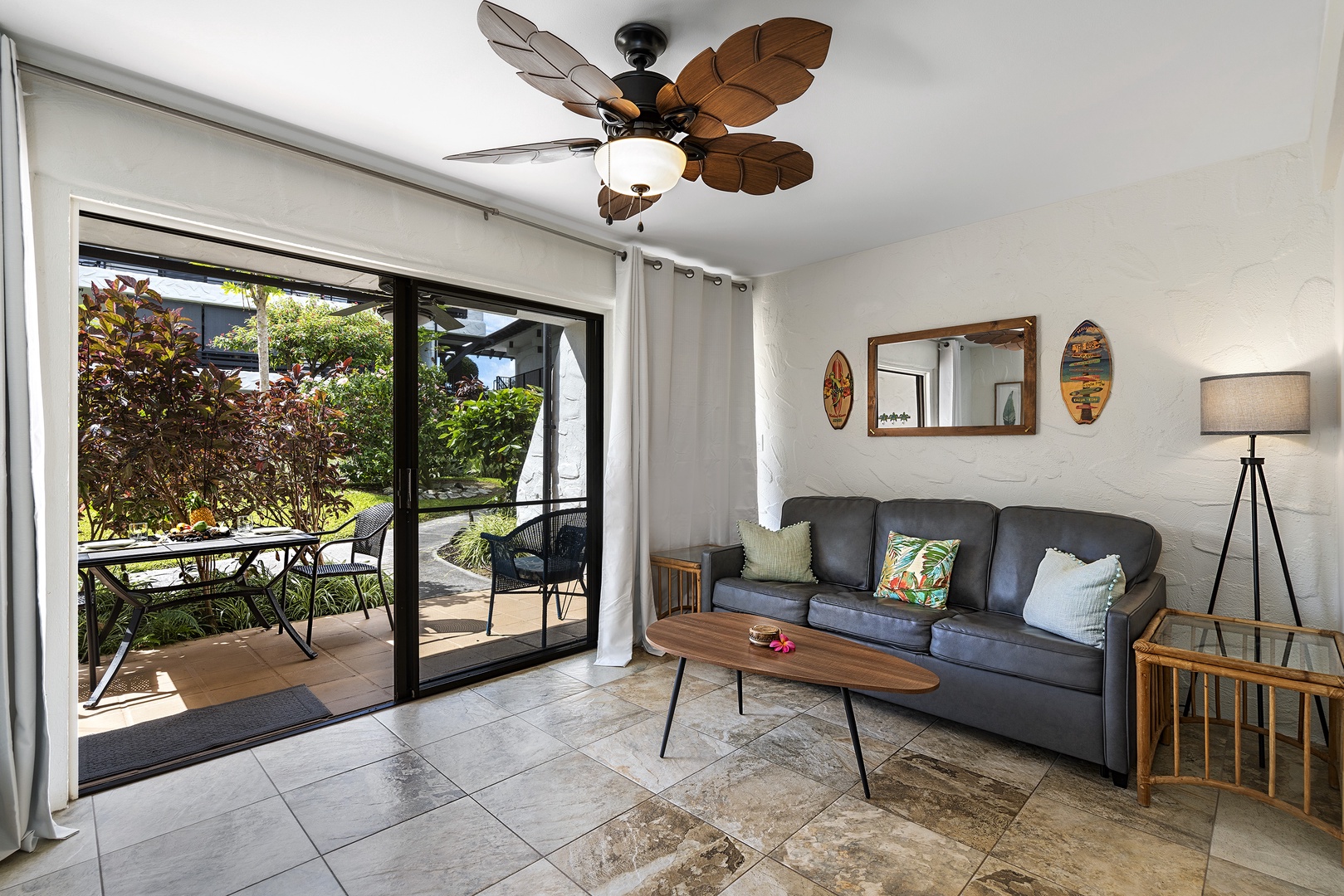 Kailua Kona Vacation Rentals, Casa De Emdeko 104 - Beautifully appointed living room with Queen sleeper sofa