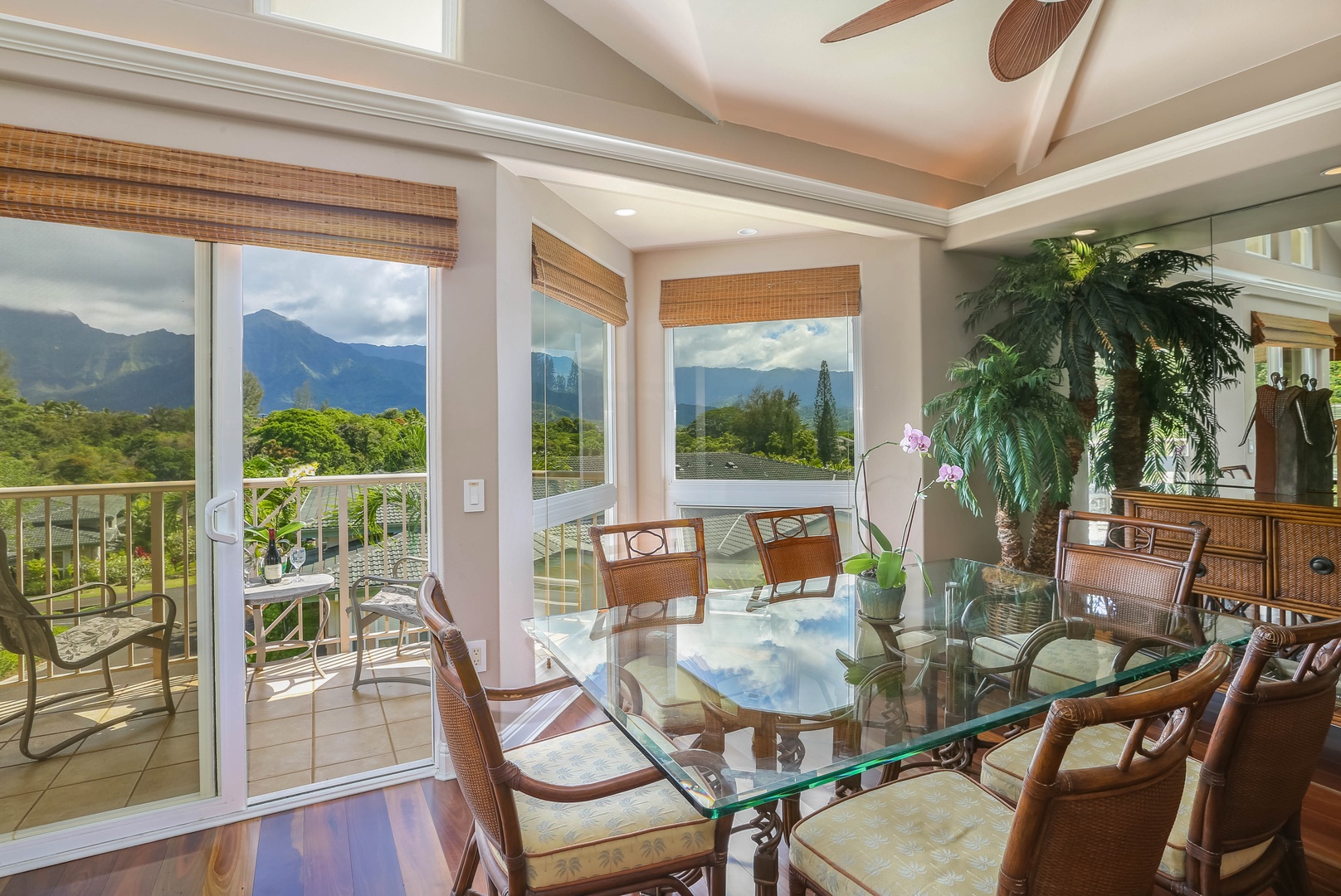 Princeville Vacation Rentals, Nohea Villa - Dine with a view in the bright and airy dining area with table for six.