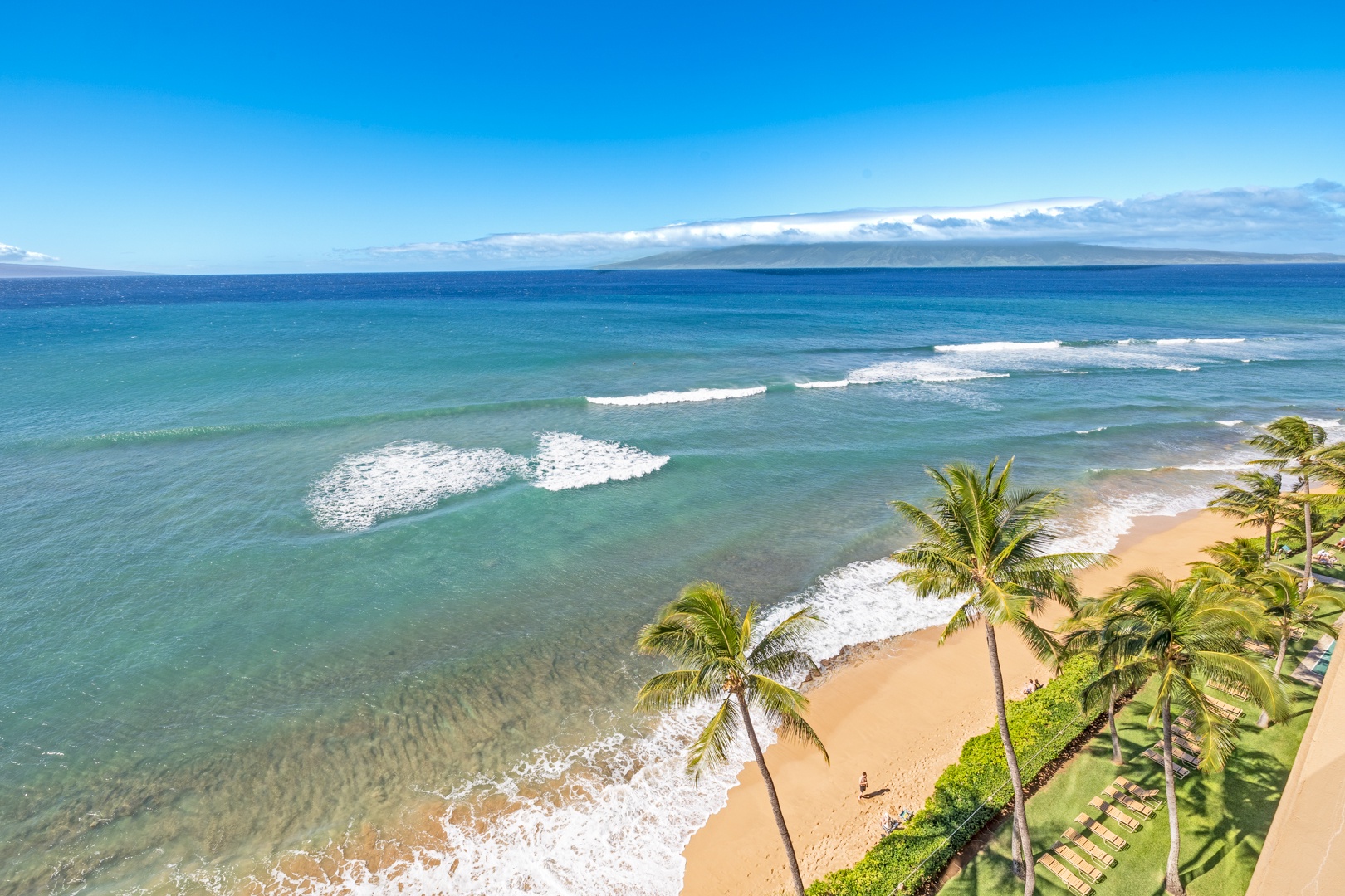 Lahaina Vacation Rentals, Mahana 1118 - Welcome to your oceanfront view directly from Mahana 1118