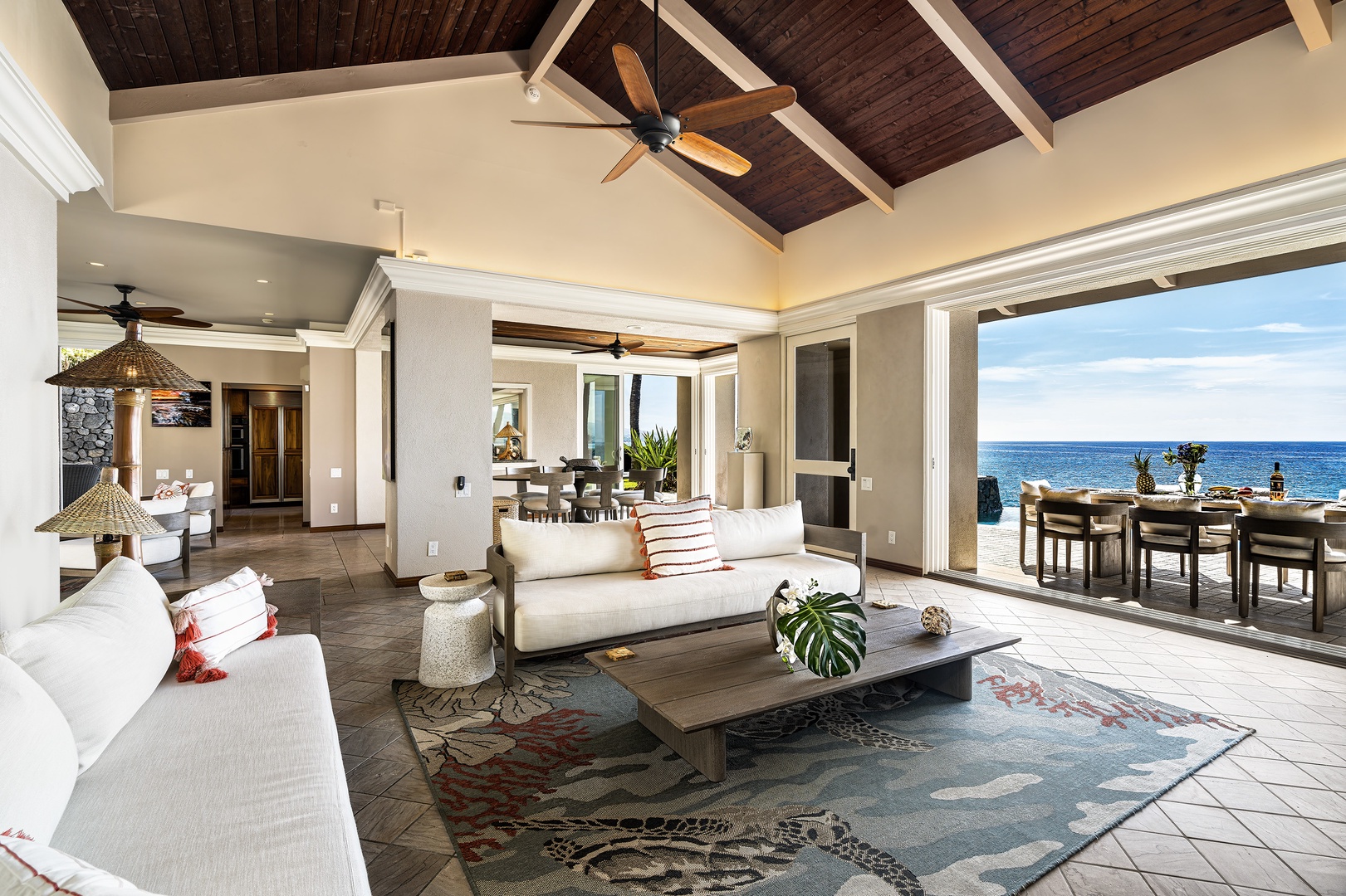 Kailua Kona Vacation Rentals, Ali'i Point #9 - Vaulted ceilings with large sliding doors make this room spectacular