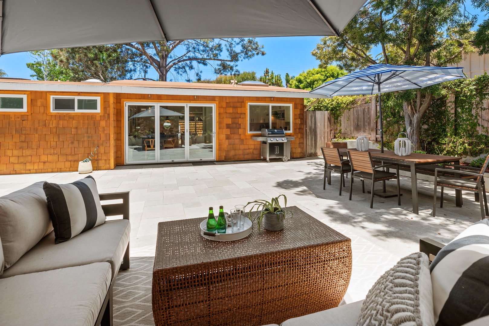 Del Mar Vacation Rentals, Del Mar Zuni Delight - Happy Hour corner
