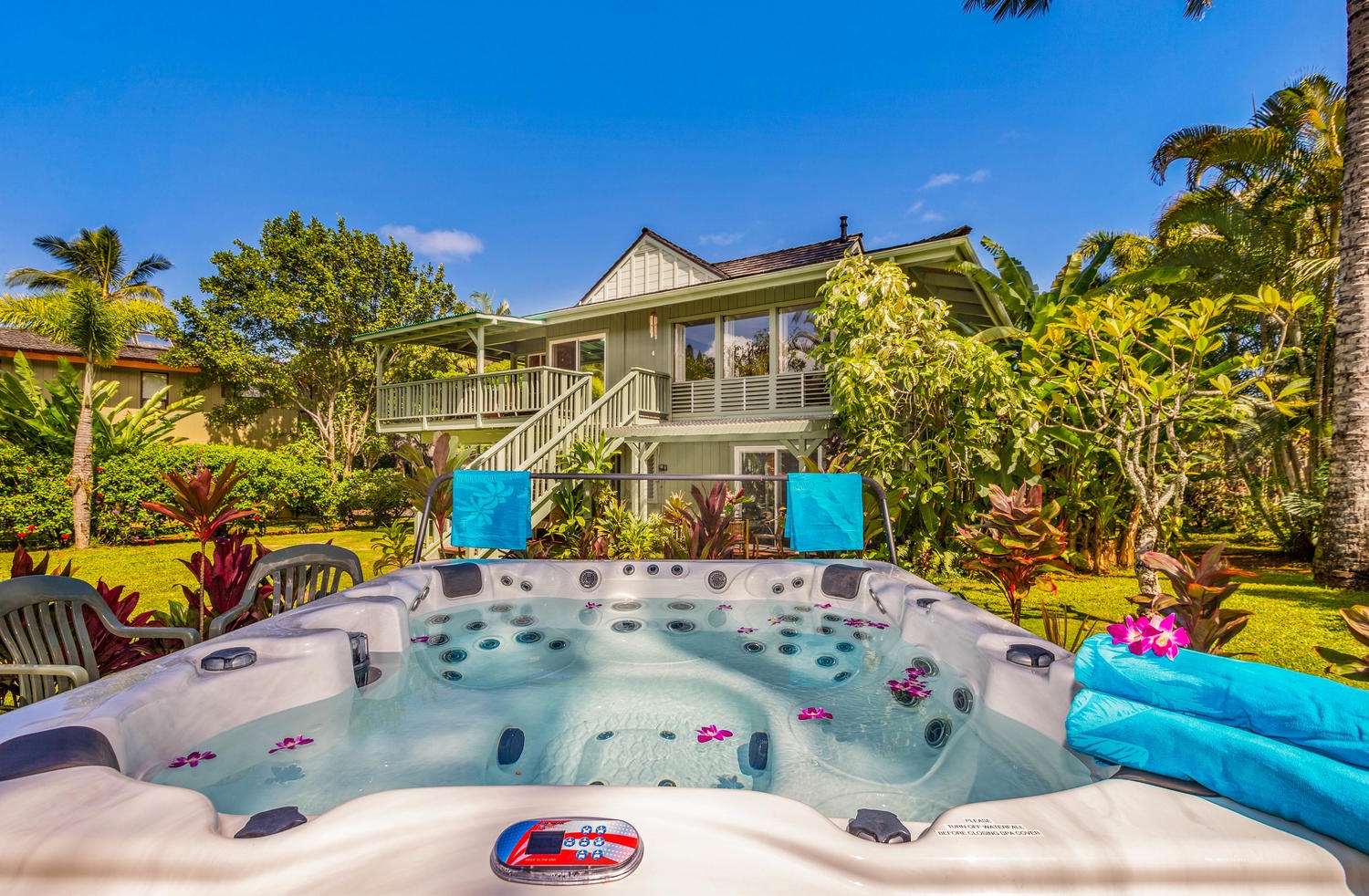 Princeville Vacation Rentals, Hale Anu Keanu - The jacuzzi