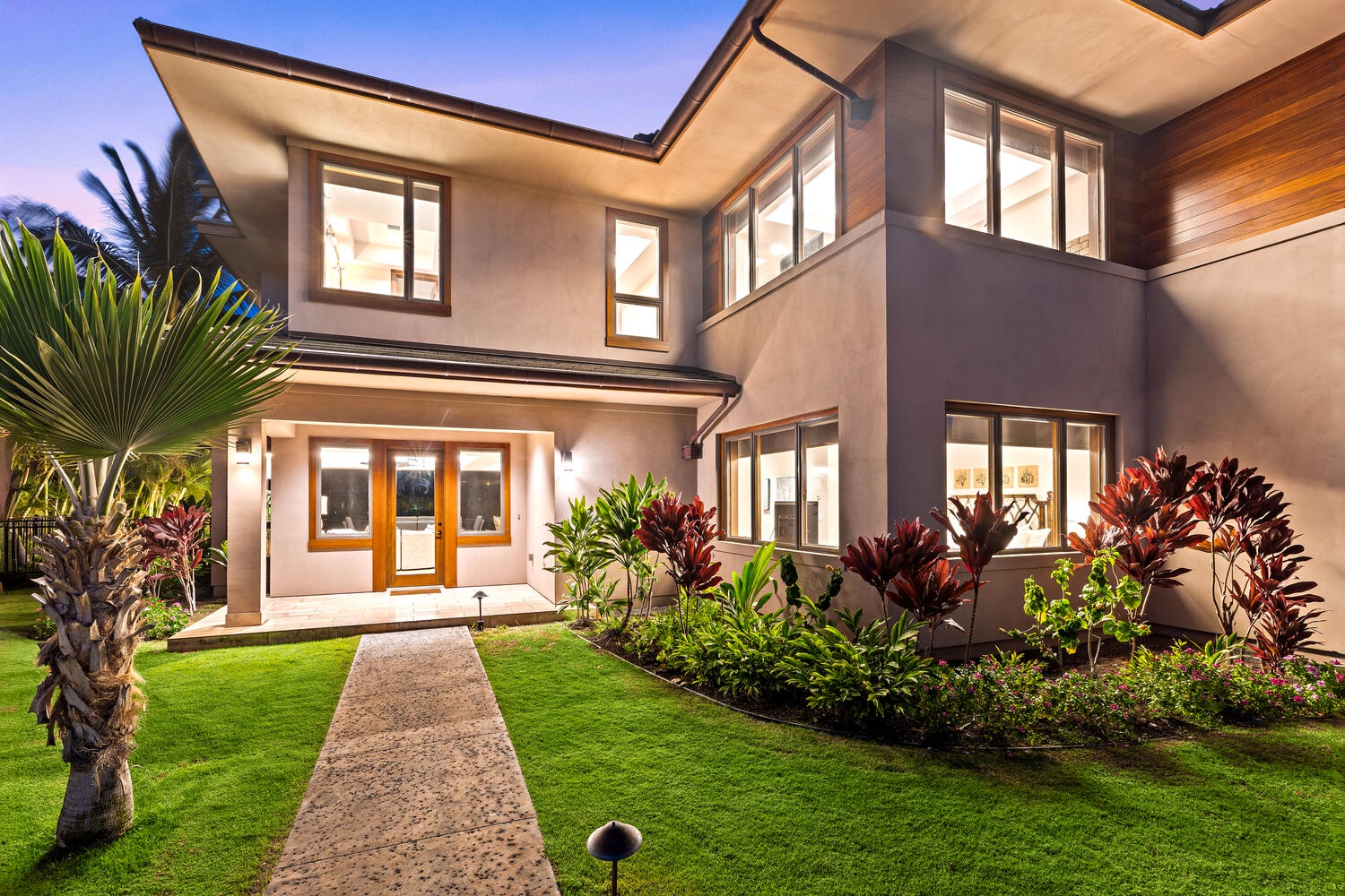 Kamuela Vacation Rentals, Laule'a at the Mauna Lani Resort #13 - Twilight entry path leads to your serene luxury retreat.