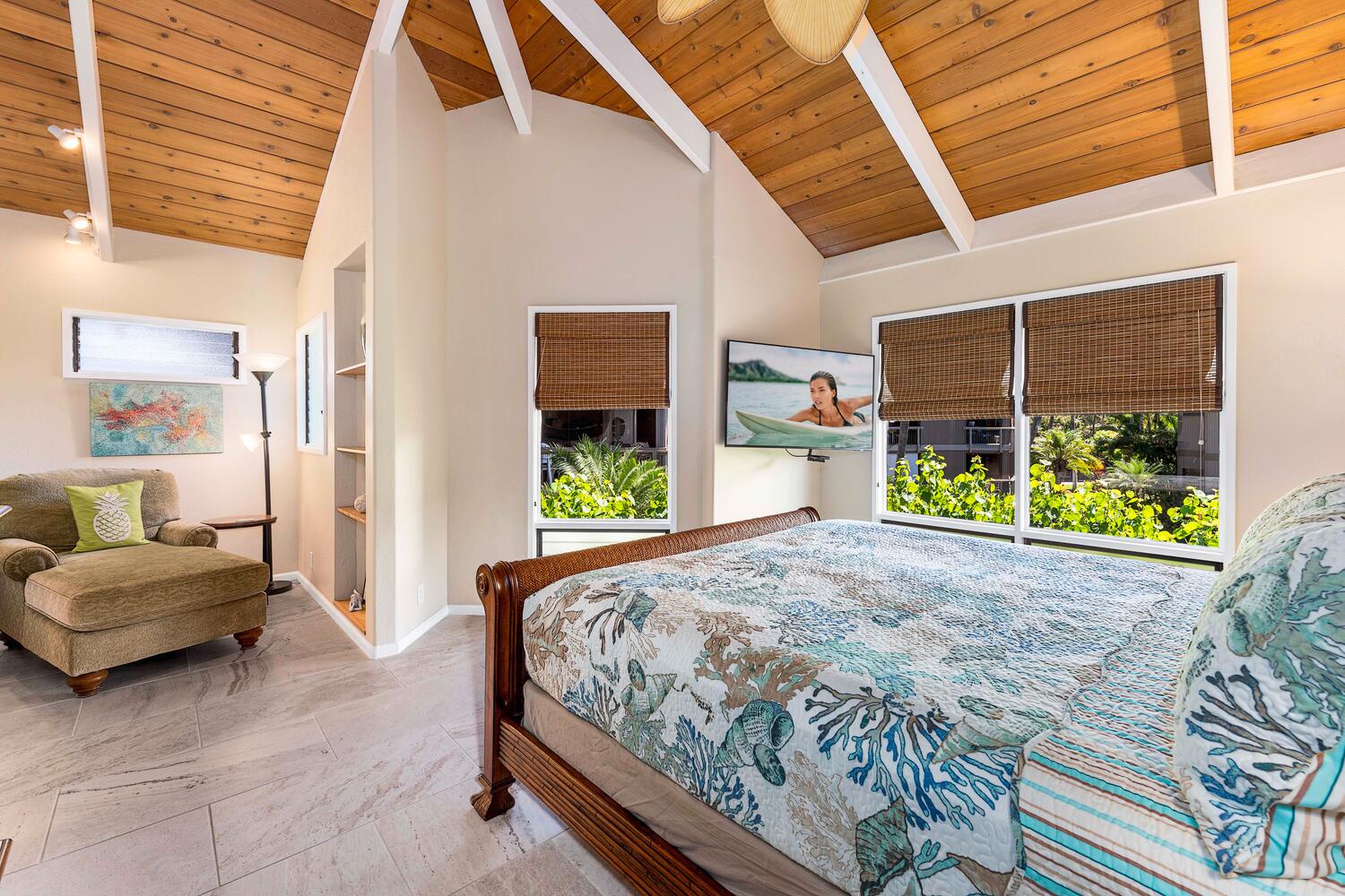 Kailua Kona Vacation Rentals, Kanaloa at Kona 3303 - Plenty of windows provide natural lighting.