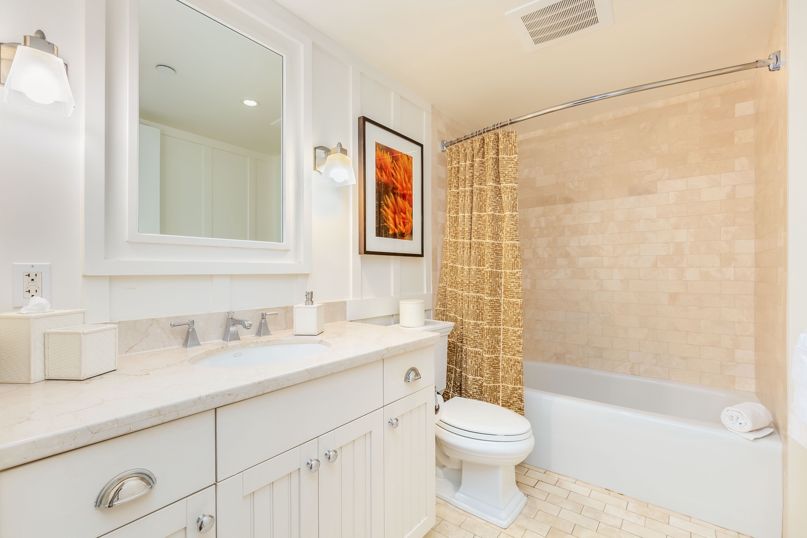 Kahuku Vacation Rentals, OFB Turtle Bay Villas 101 - Guest Bathroom