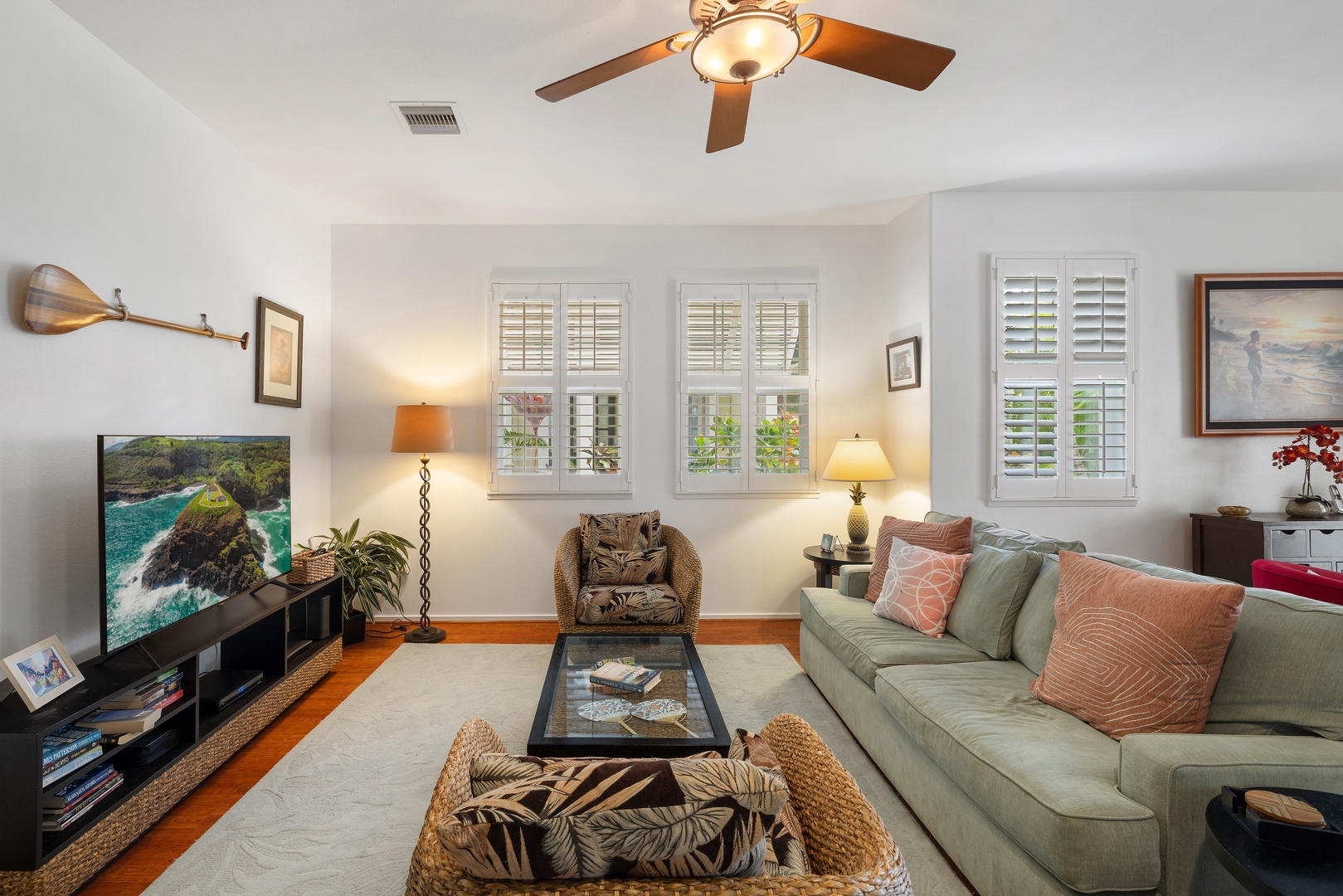 Kapolei Vacation Rentals, Coconut Plantation 1190-1 - Cozy sofa seats in the living room.