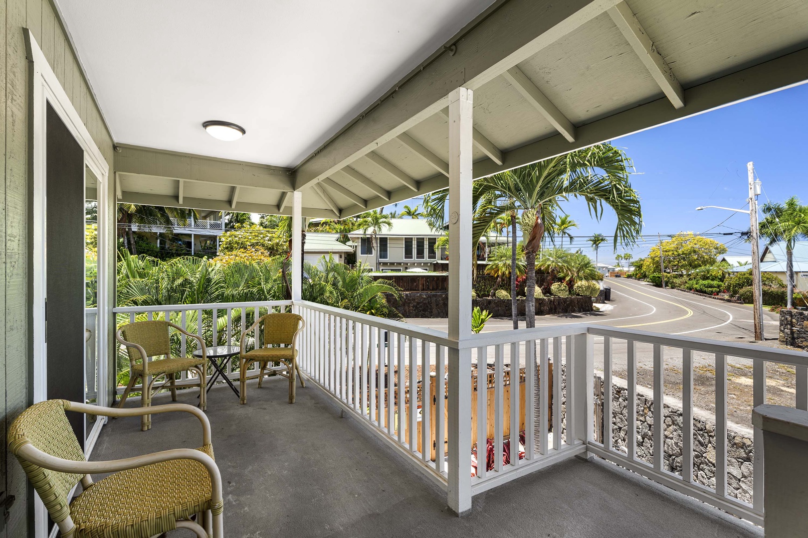 Kailua Kona Vacation Rentals, Hale A Kai - Upstairs Lanai