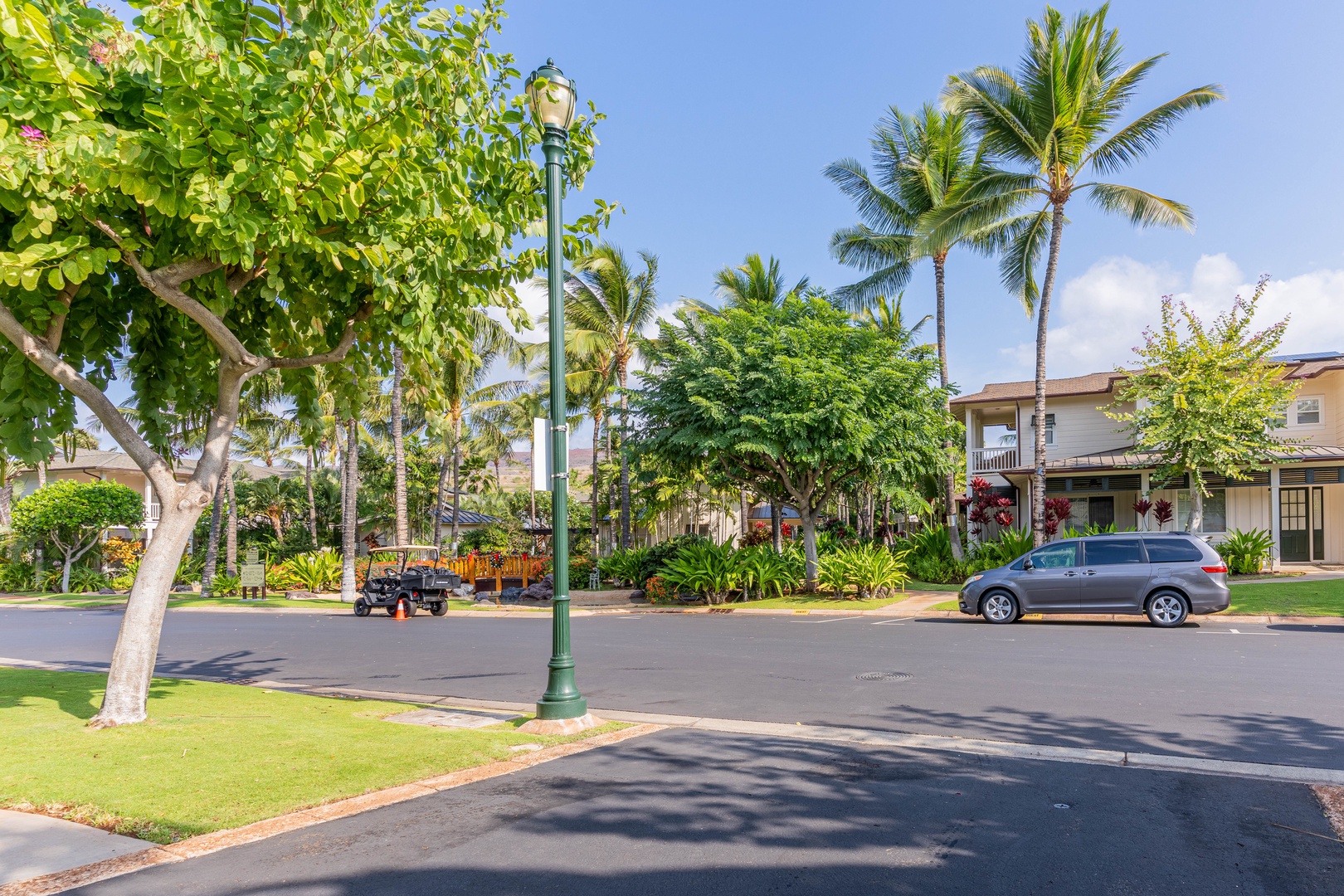 Kapolei Vacation Rentals, Coconut Plantation 1234-2 - A view of the neighborhood.